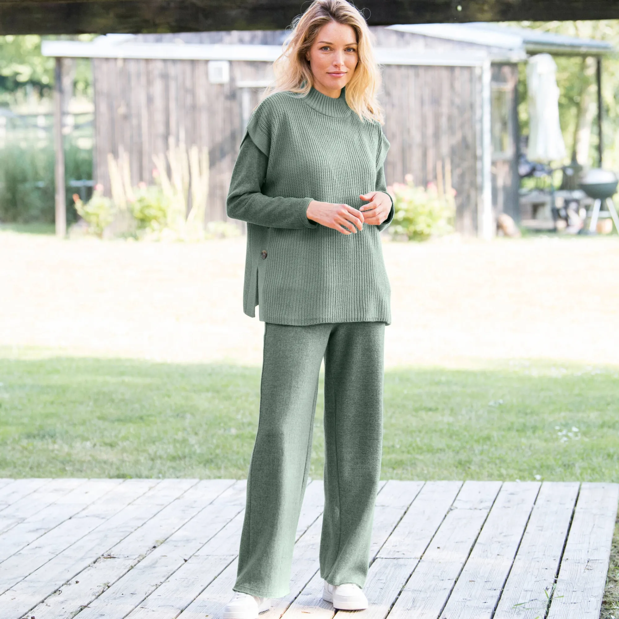 Trui En Vest<Blancheporte Mouwloze trui met opstaande kraag, pareltricot lichtkaki