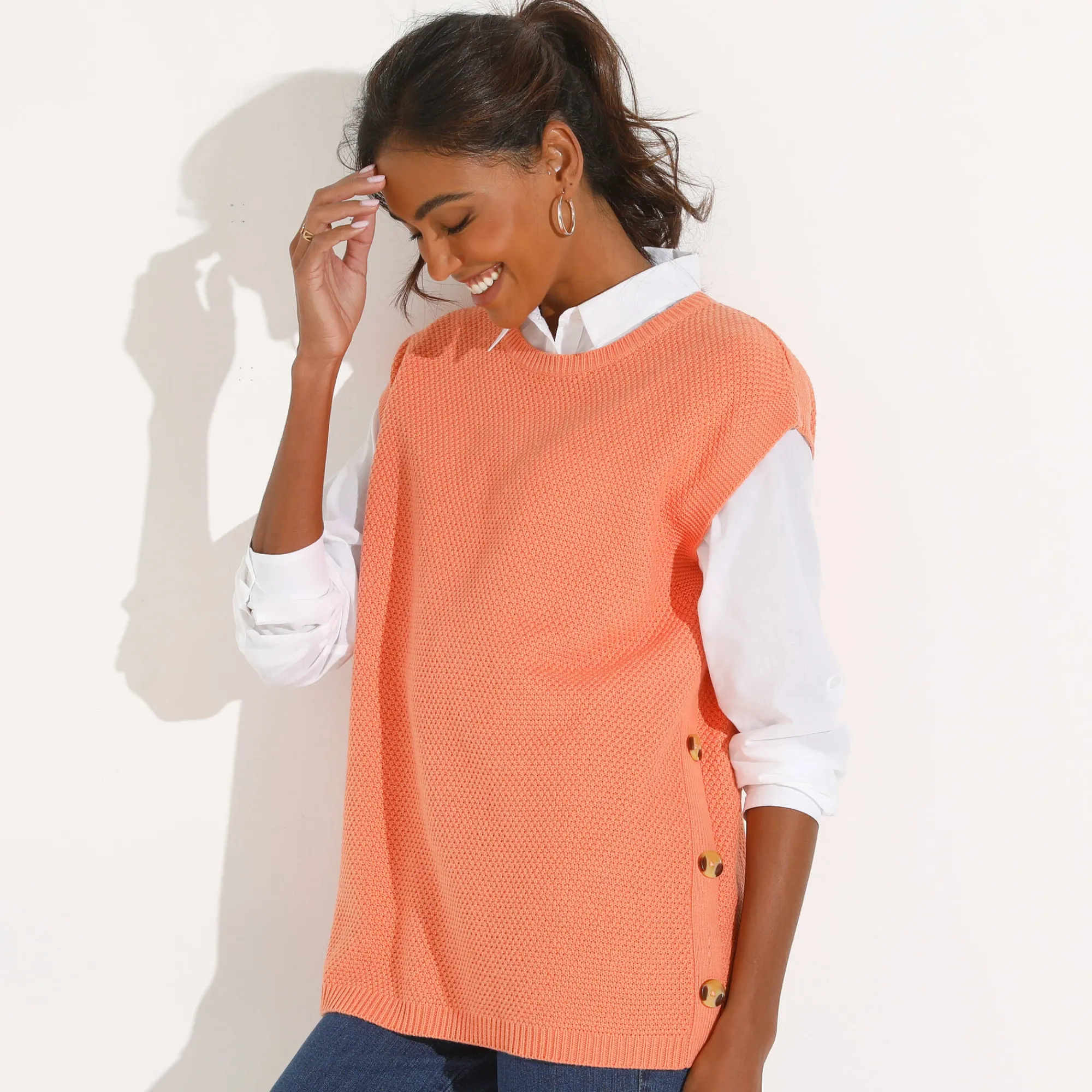 Trui En Vest<Blancheporte Mouwloze tuniektrui met knopen in hoornstijl, fantasietricot abrikoos
