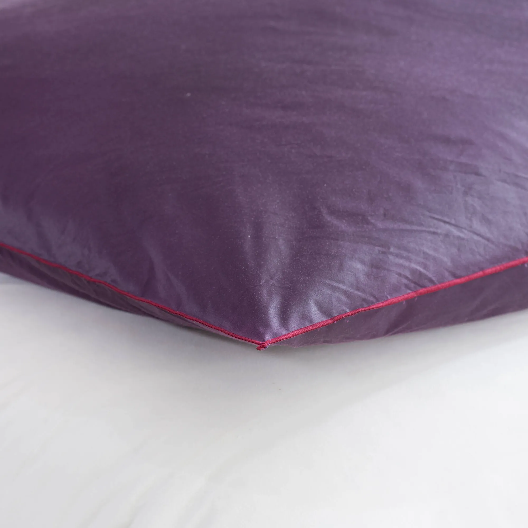 Donsdeken|Dekbed<Blancheporte Natuurlijk donsdeken met dons en pluimpjes aubergine