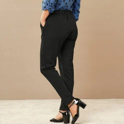 Broek<Blancheporte Nauwsluitende 7/8-broek in crêpe zwart