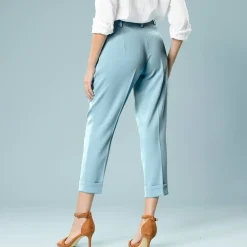 Broek|Jurk<Blancheporte Nauwsluitende 7/8-broek, speciaal voor kleine lengtes hemelsblauw