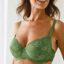 Beha<Confidence Lingerie Omhullende beha in kant met soepele schuimcups Limbara - met beugels groen