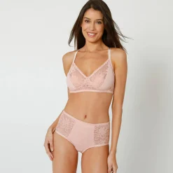 Beha<Confidence Lingerie Omhullende beha in kant Tulcan - zonder beugels roze