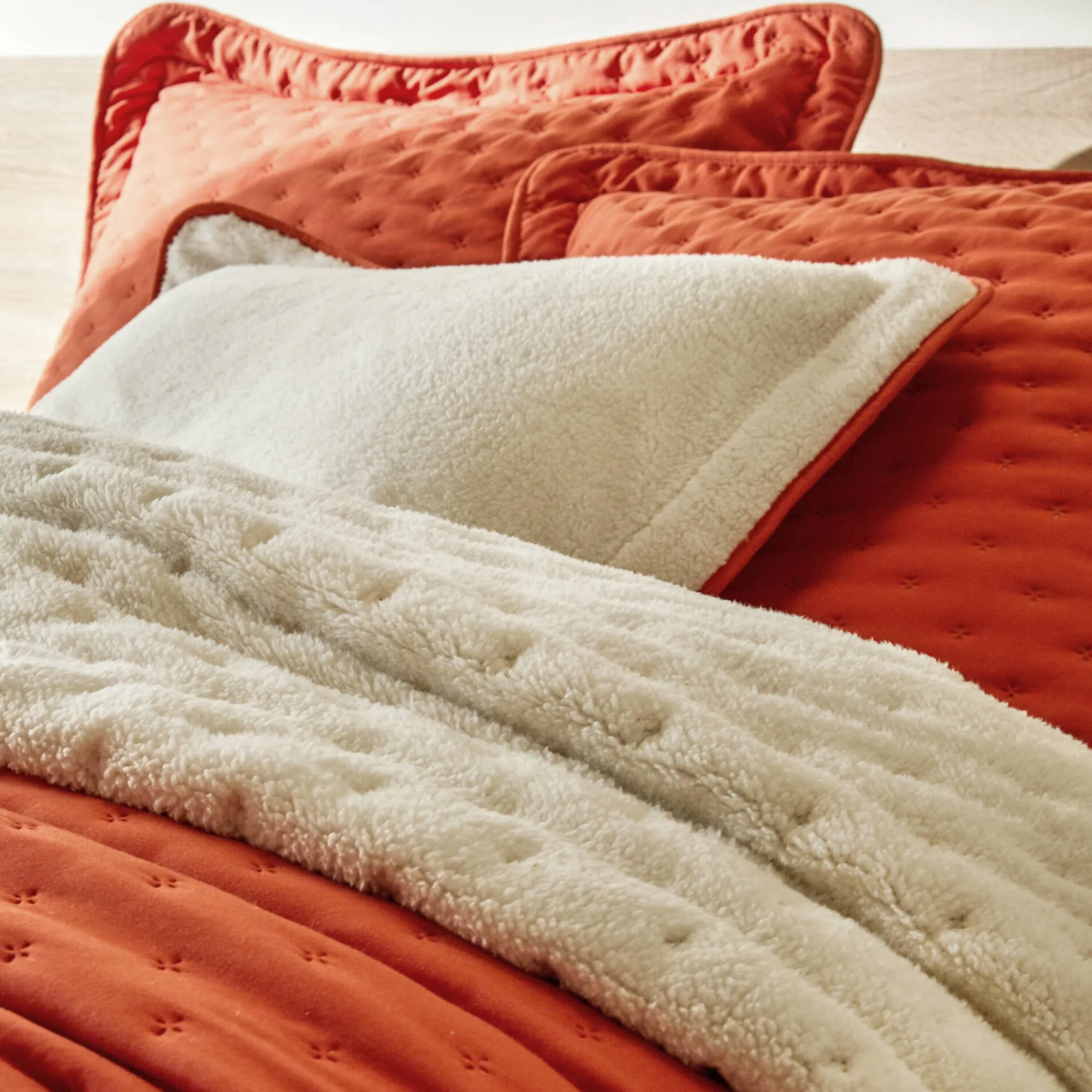 Deken En Bedsprei|Deken, Boutis En Bedsprei<Blancheporte Omkeerbaar deken in gematelasseerde microvezel/sherpa terracotta