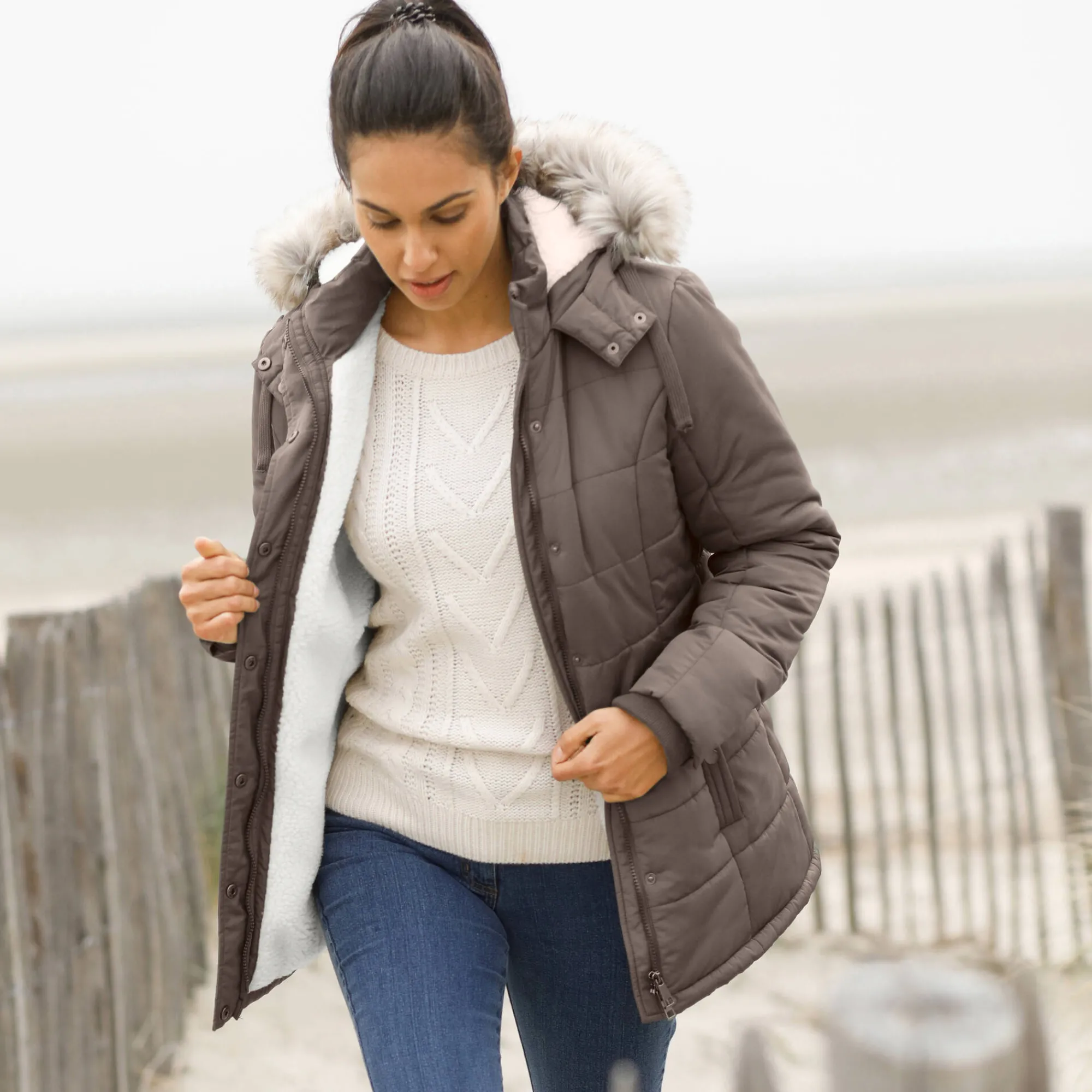 Parka En Donsjas<Blancheporte Ondoorlatende gewatteerde jas met kap donkertaupe