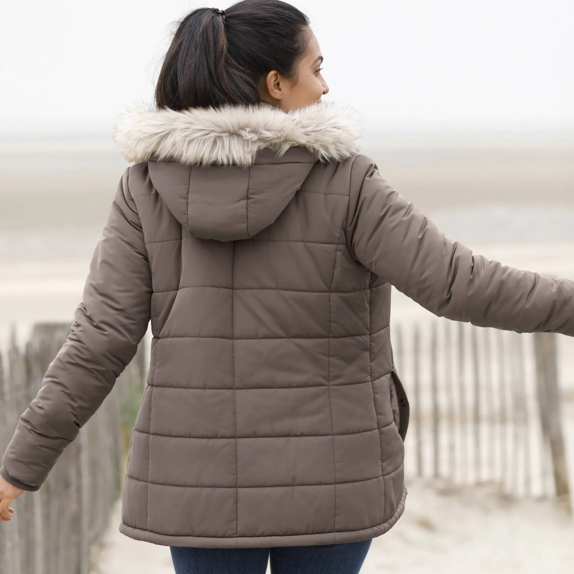 Parka En Donsjas<Blancheporte Ondoorlatende gewatteerde jas met kap donkertaupe