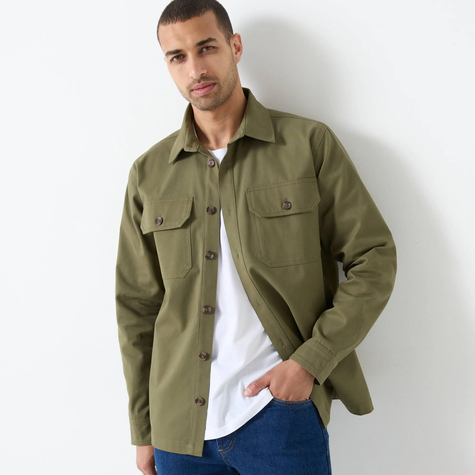 T-Shirt, Hemd En Polo<Blancheporte Overhemd met knoopsluiting, in twill met peau-de-pêche touch kaki