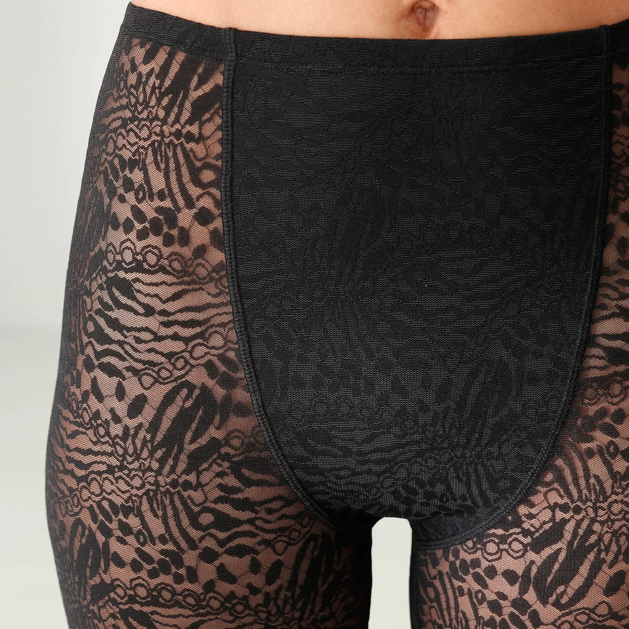 Body En Panty<Blancheporte Pantybroekje in rekbare kant - zonder zijnaden zwart