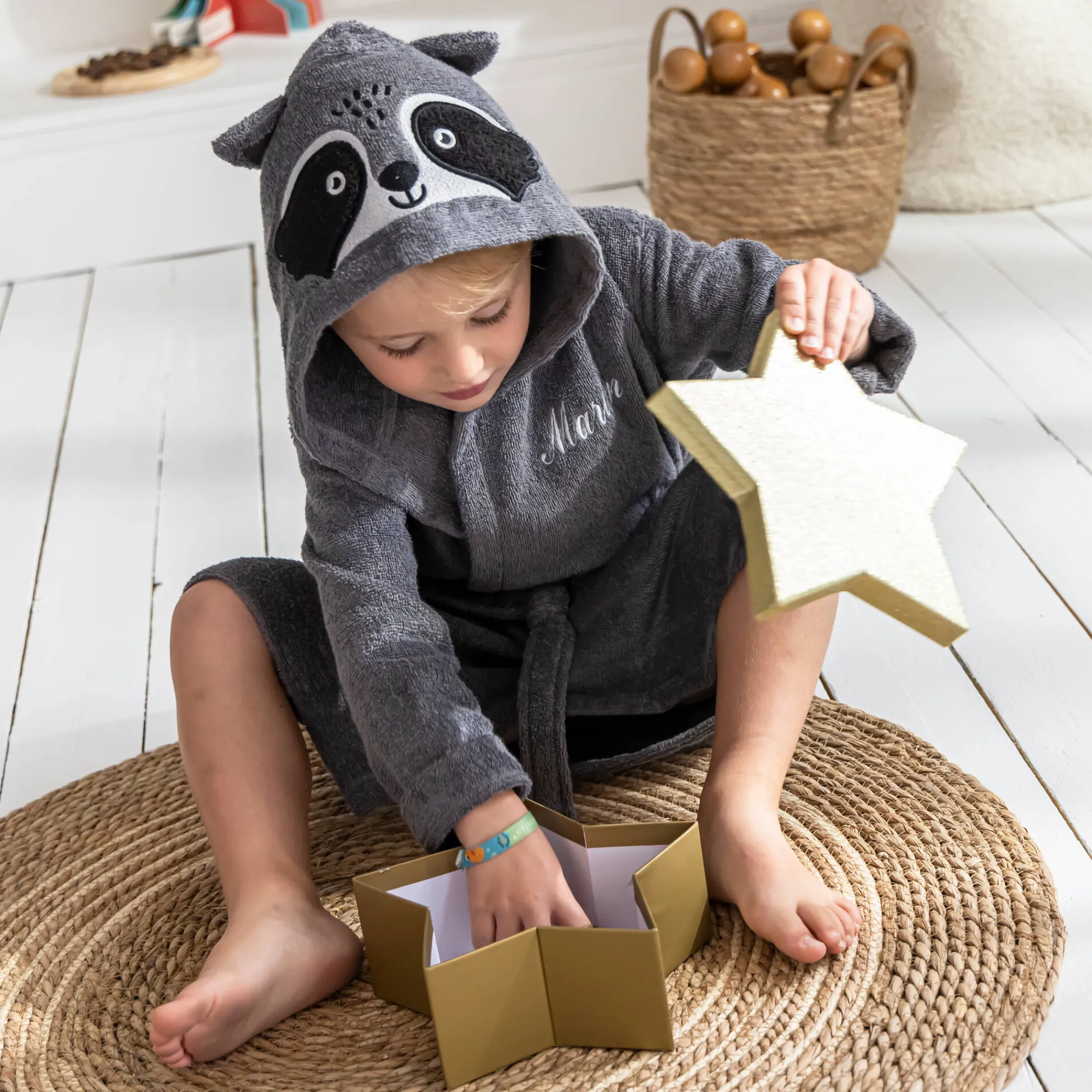 Badjas|Handdoek En Badlaken Kids<Colombine des petits Personaliseerbare badjas voor kinderen, wasbeer grijs