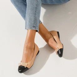 Ballerina's|Schoenen<Blancheporte Platte, tweekleurige ballerina's ecru / zwart
