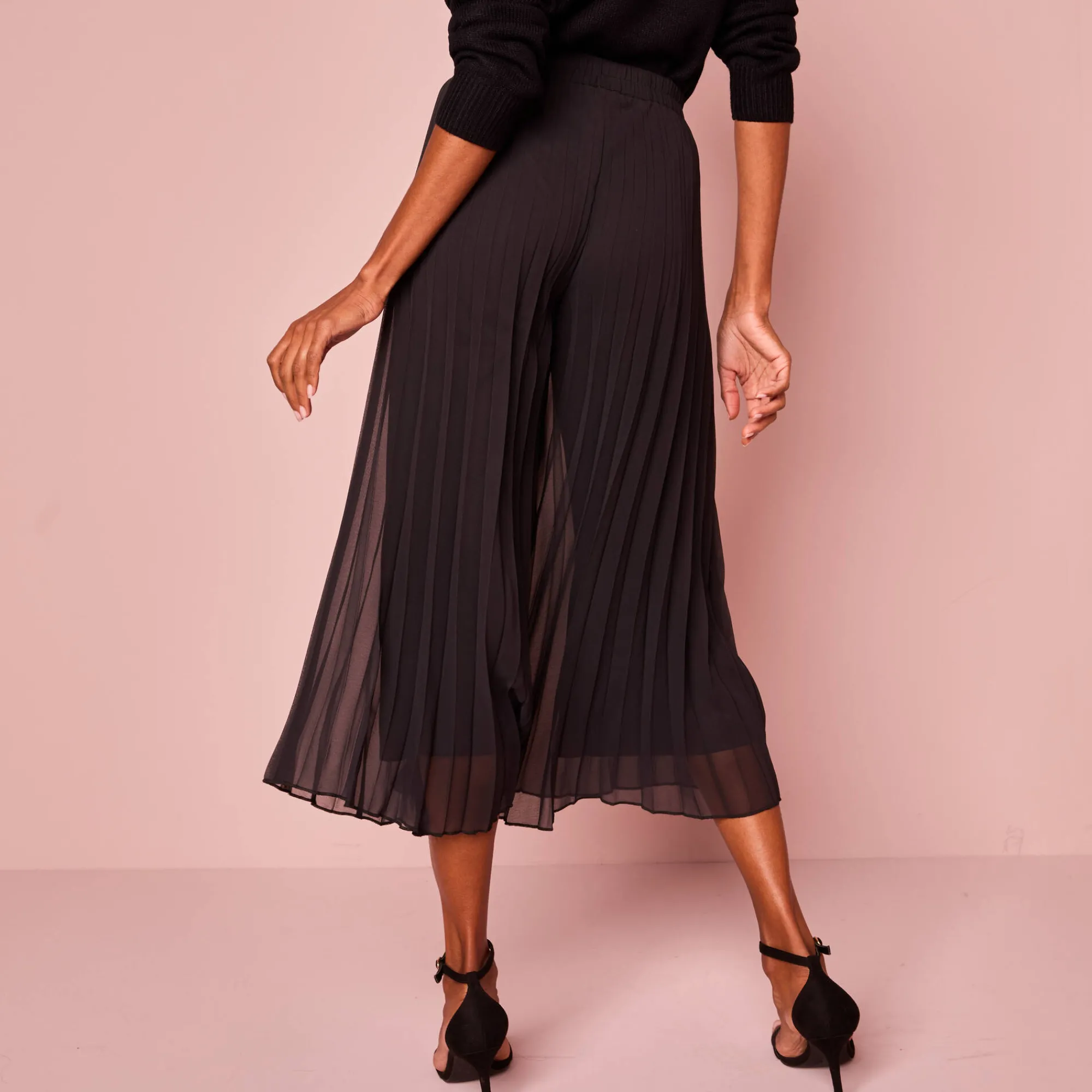 Feestoutfits Dames|Broek<Blancheporte 3/4-plissébroek zwart