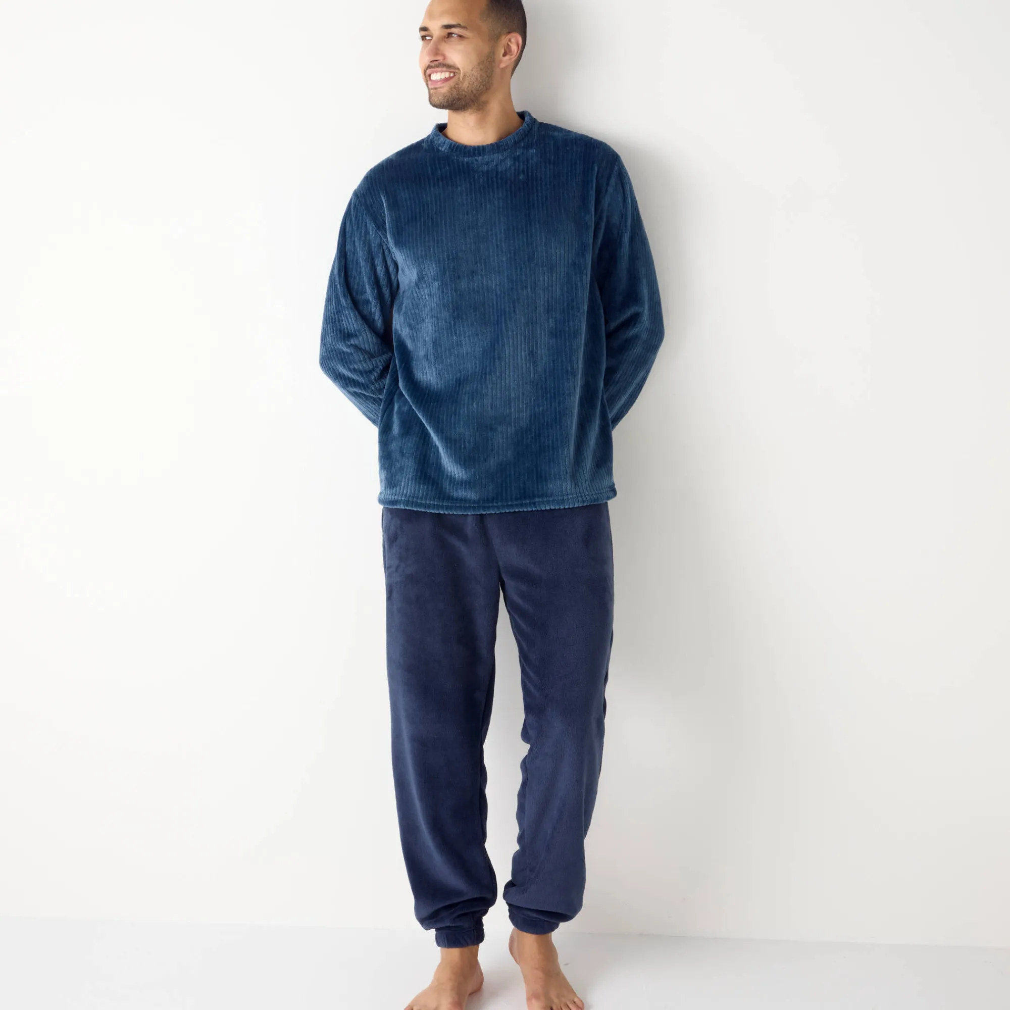 Pyjama En Kamerjas<Blancheporte Pyjama in fleecetricot met textuur, pluchen touch blauw / marine