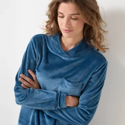 Pyjama<Blancheporte Pyjama in velours met gekruiste hals en lange mouwen petroleumblauw