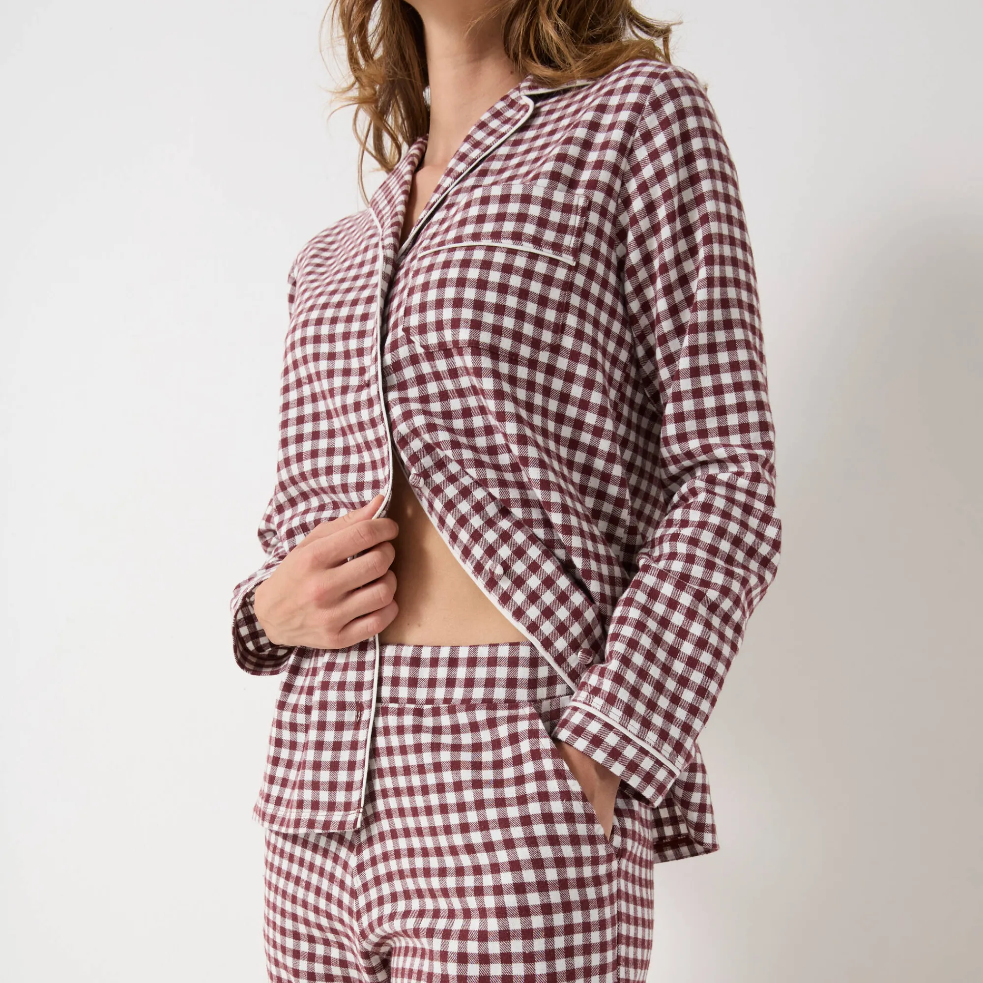 Pyjama<Blancheporte Pyjama met knoopsluiting en lange mouwen, in flanel met ingeweven vichymotief chocolade / ecru
