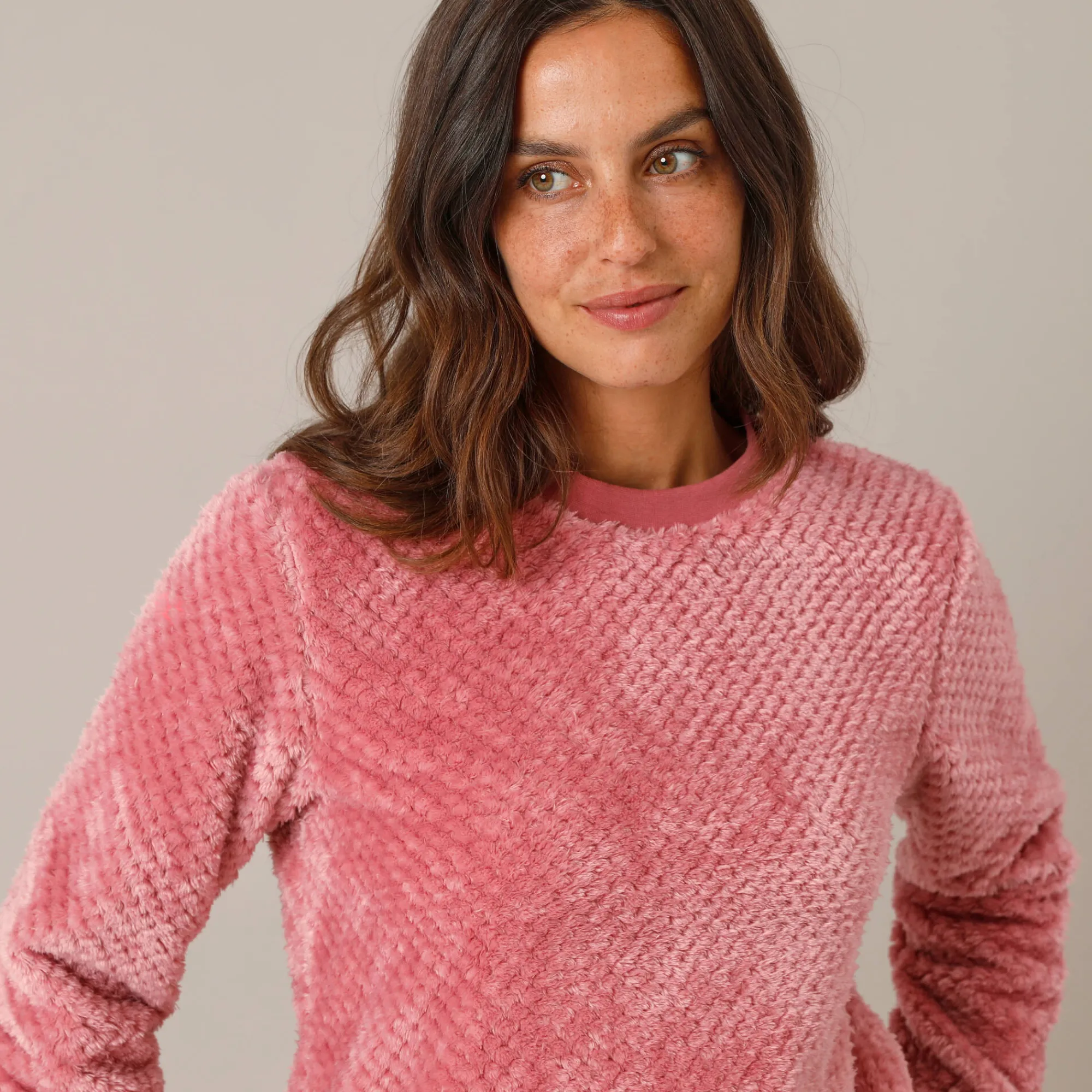 Pyjama<Blancheporte Pyjama van gestructureerd fleece roze