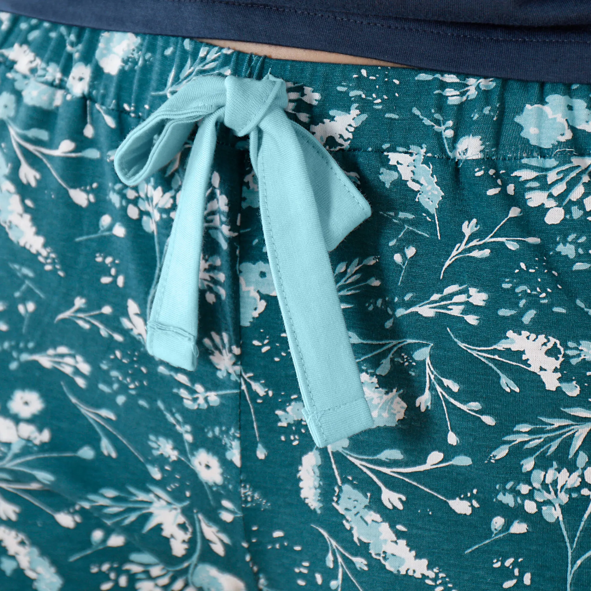 Pyjama<Blancheporte 7/8-pyjamabroek - groen met bloemenprint smaragd