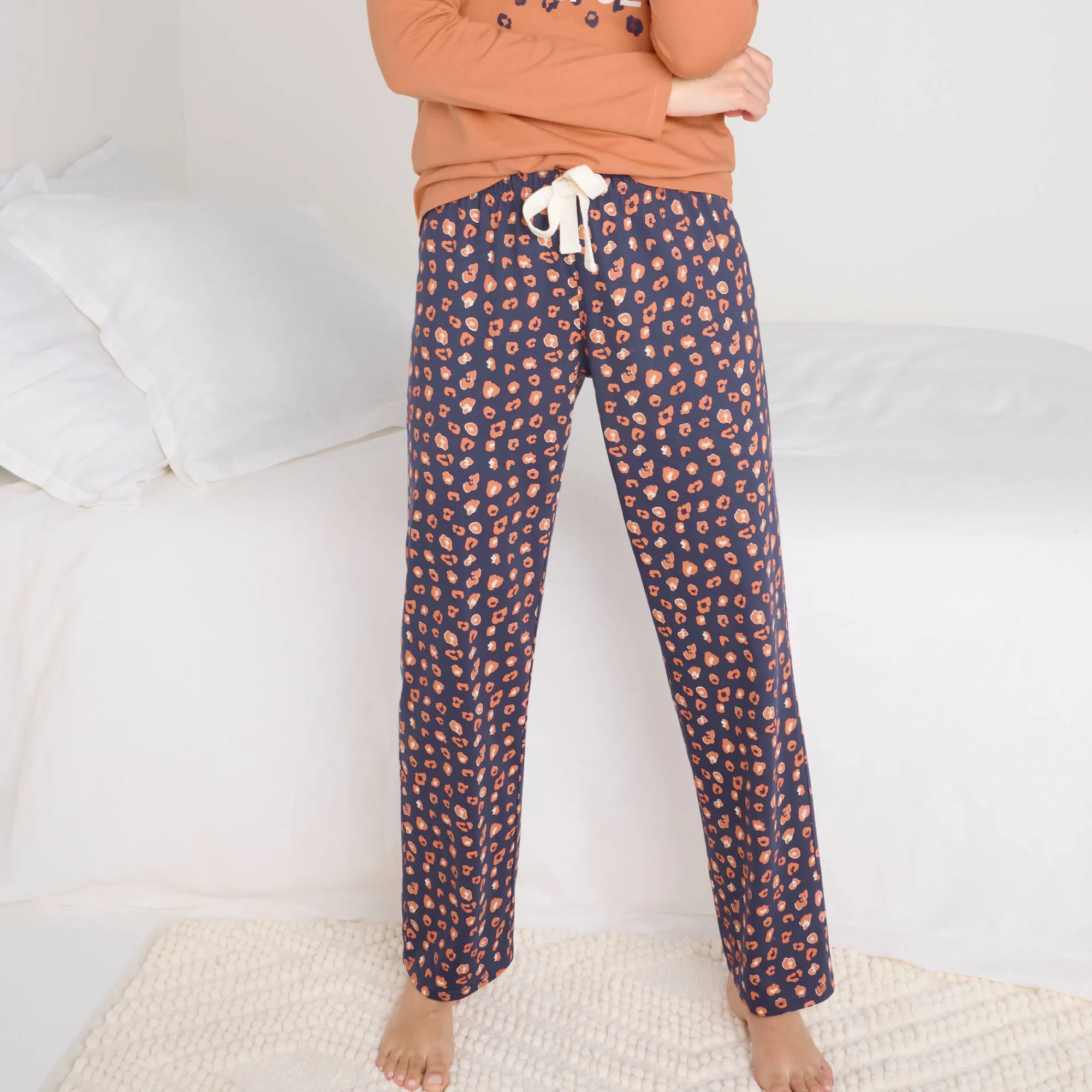 Pyjama<Blancheporte Pyjamabroek in katoen met print "Beautiful" marine / koper