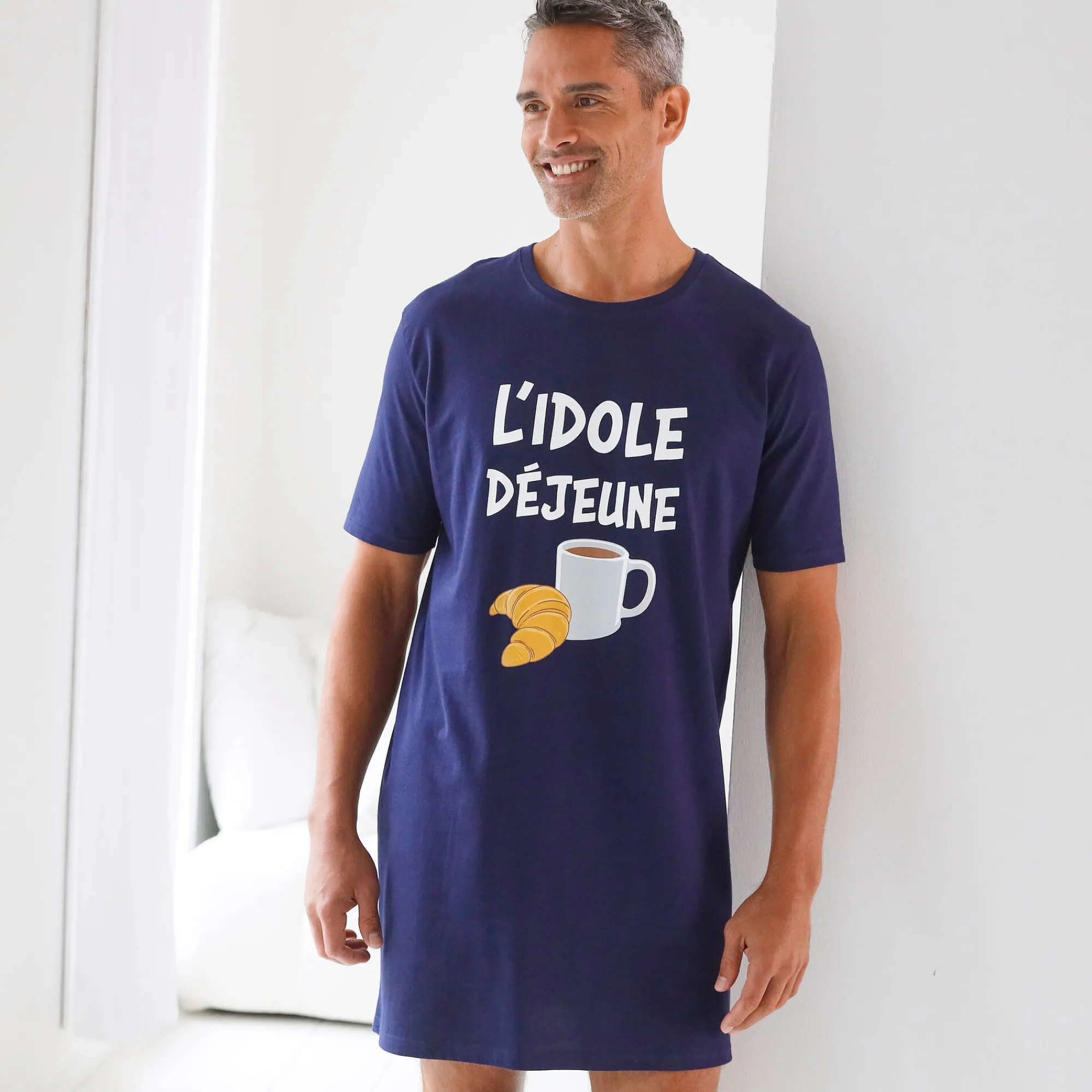 Pyjama En Kamerjas<Blancheporte Pyjamashirt in maximodel met "L'idole déjeune" print marine