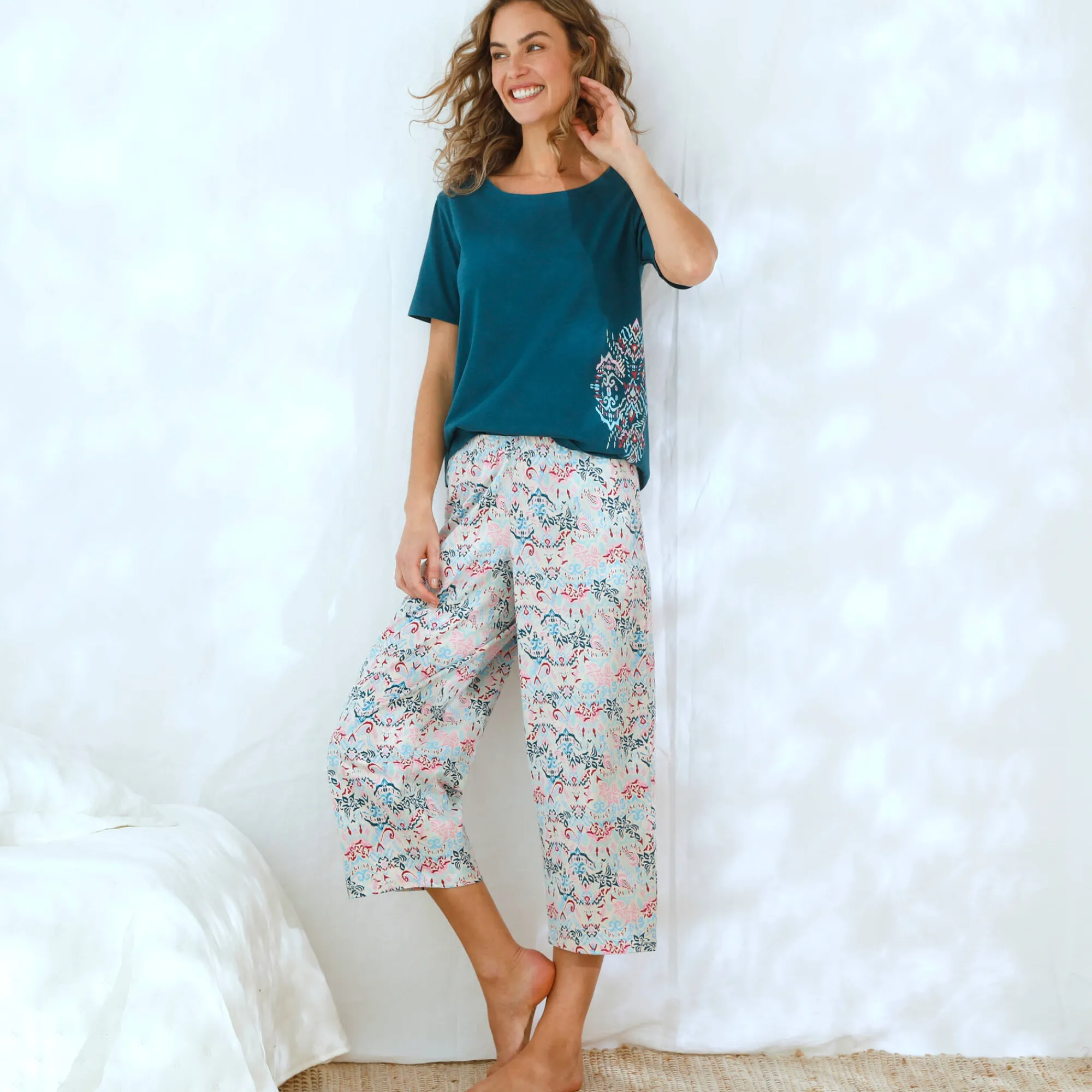 Pyjama<Blancheporte Pyjama-T-shirt met Ikat-print eendenblauw