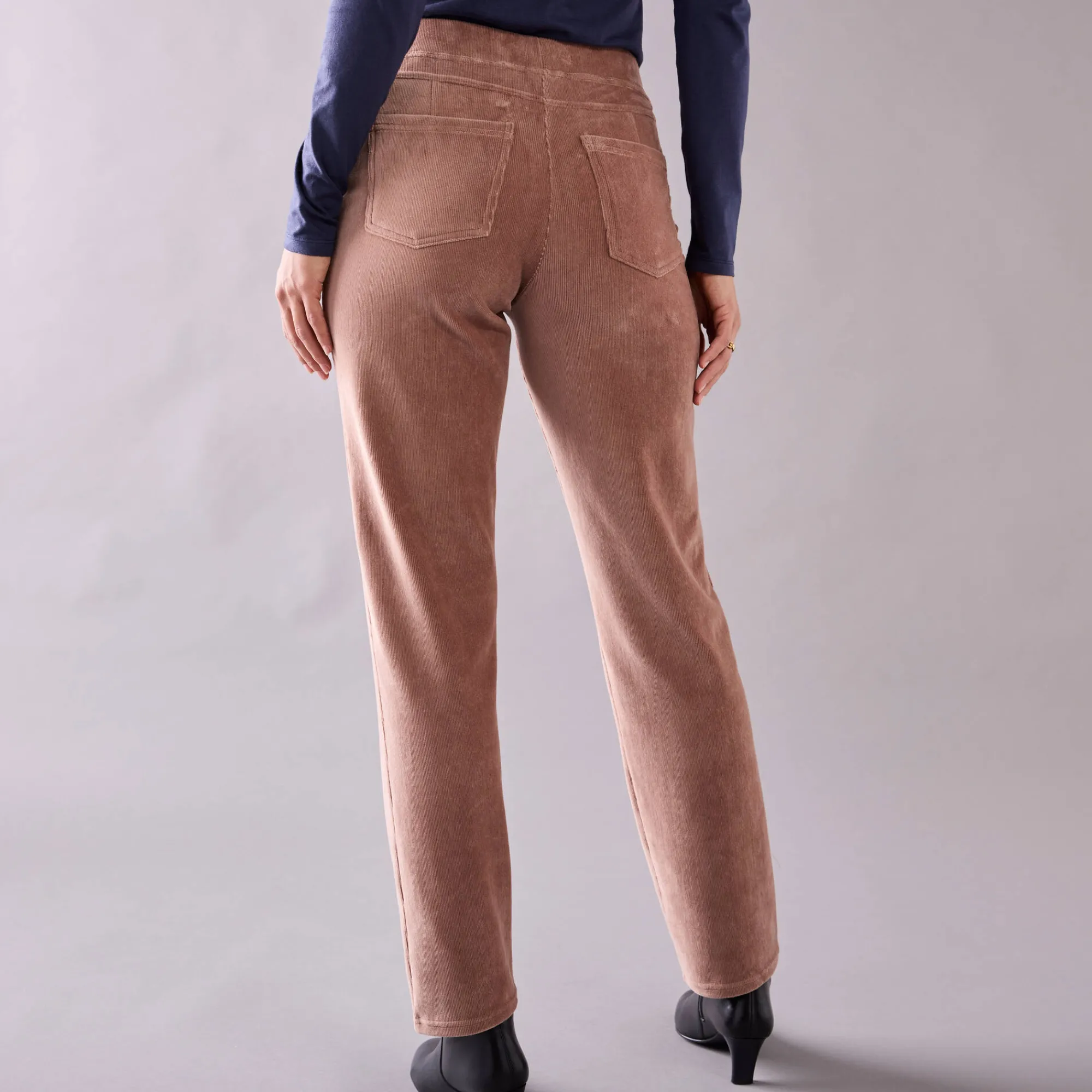 Broek<Blancheporte Rechte broek in fluweeltricot taupe