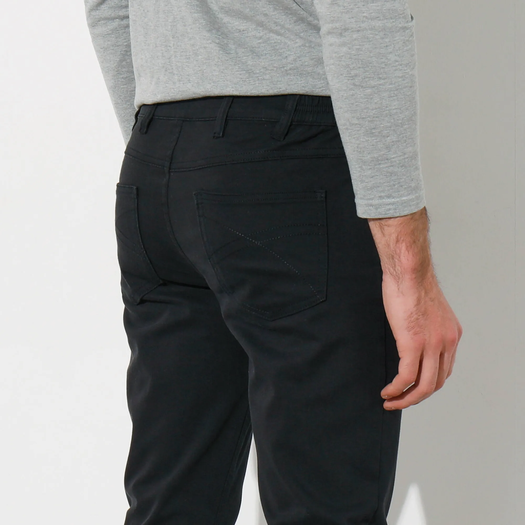 Broek<Blancheporte Rechte broek in rekbare twill zwart