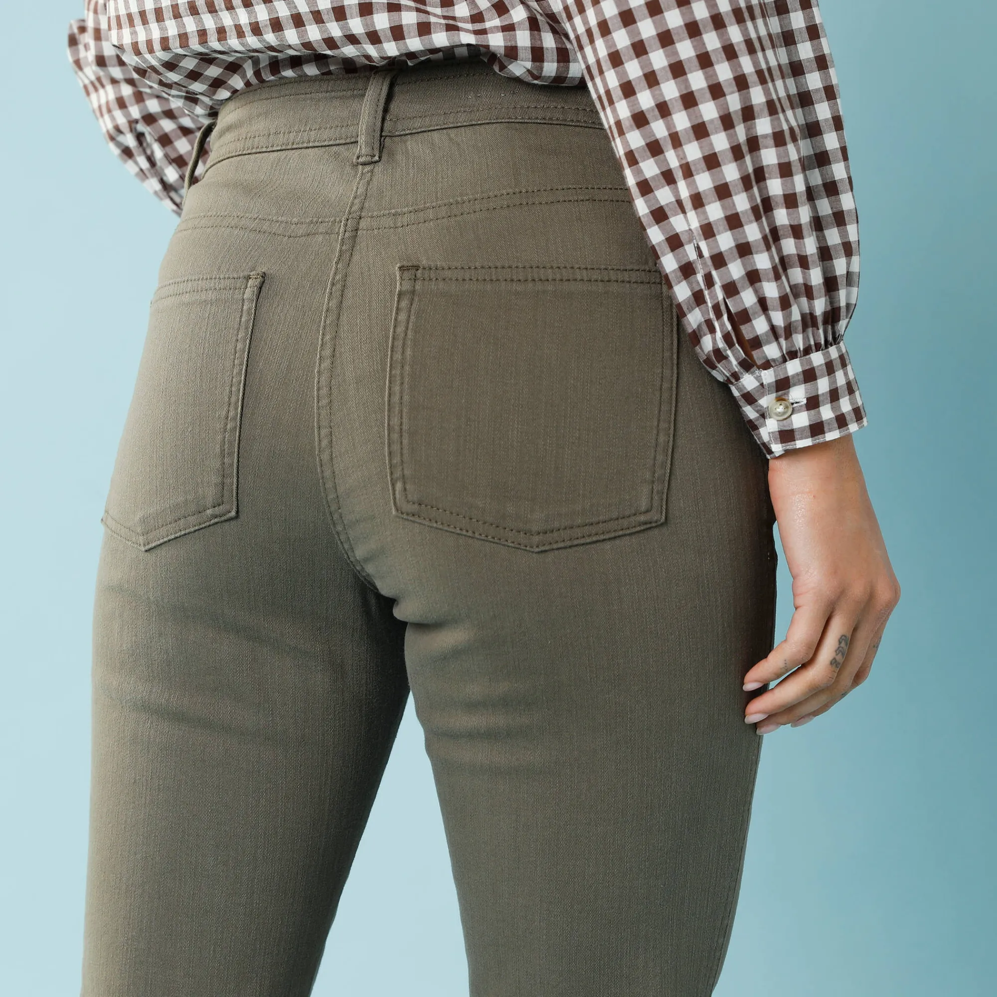 Broek<Blancheporte Rechte broek met deelnaden, kleine lengtes olijfgroen