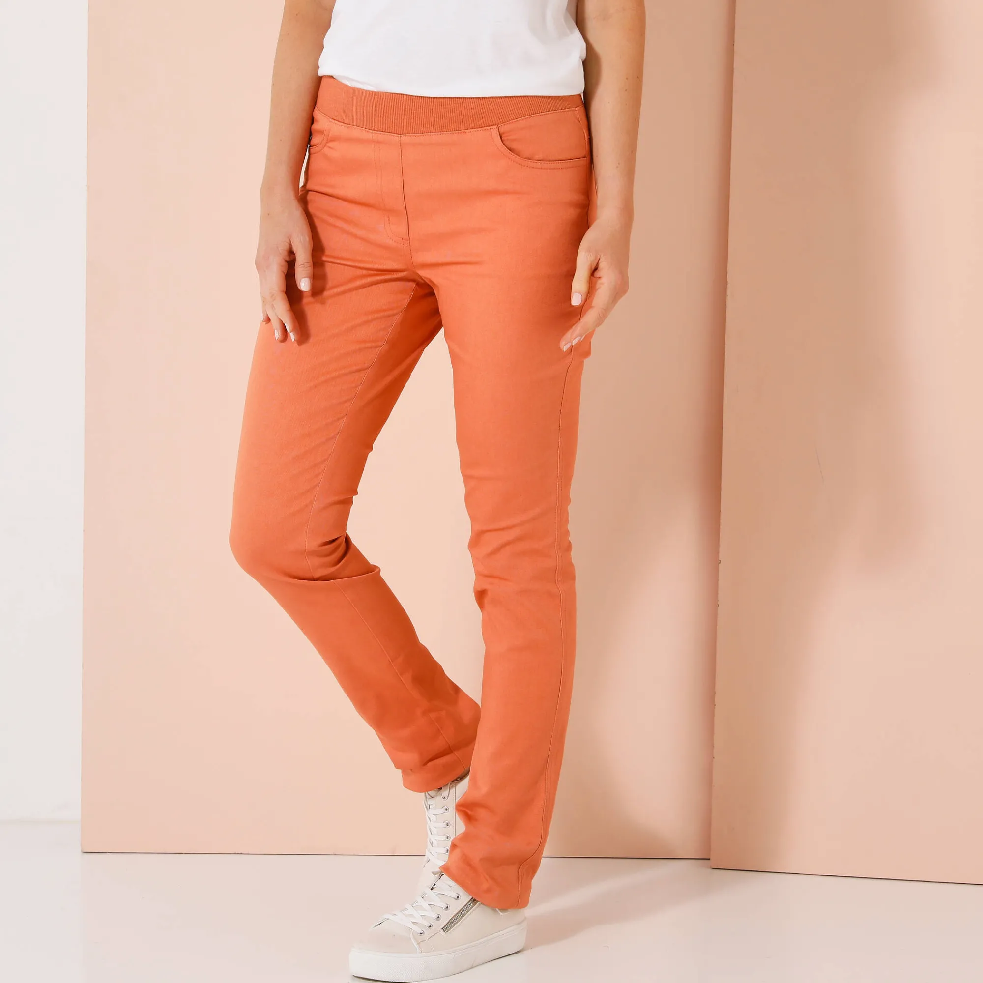 Broek<Blancheporte Rechte broek met elastische taille grijzig koraal
