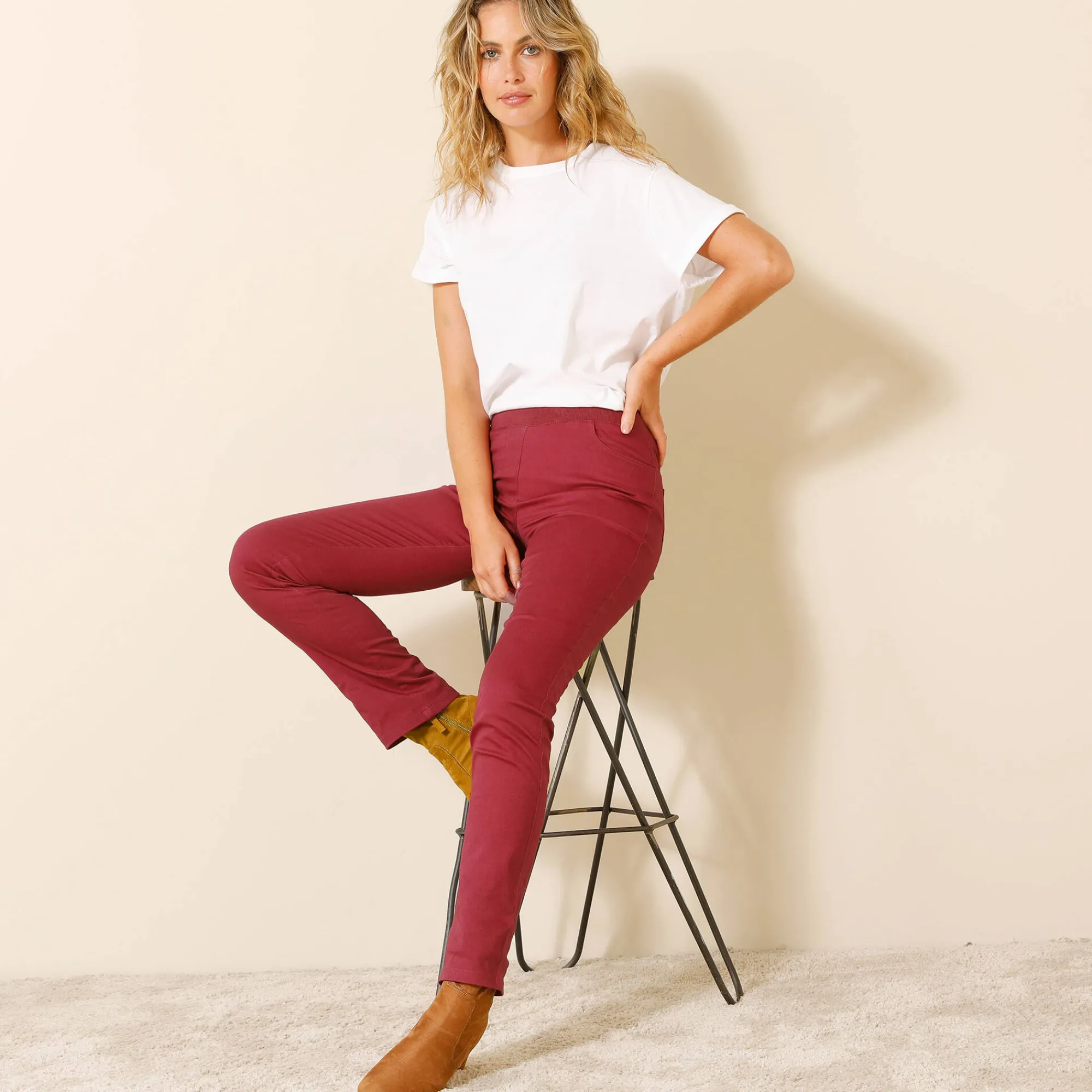 Broek<Blancheporte Rechte broek met elastische taille rood