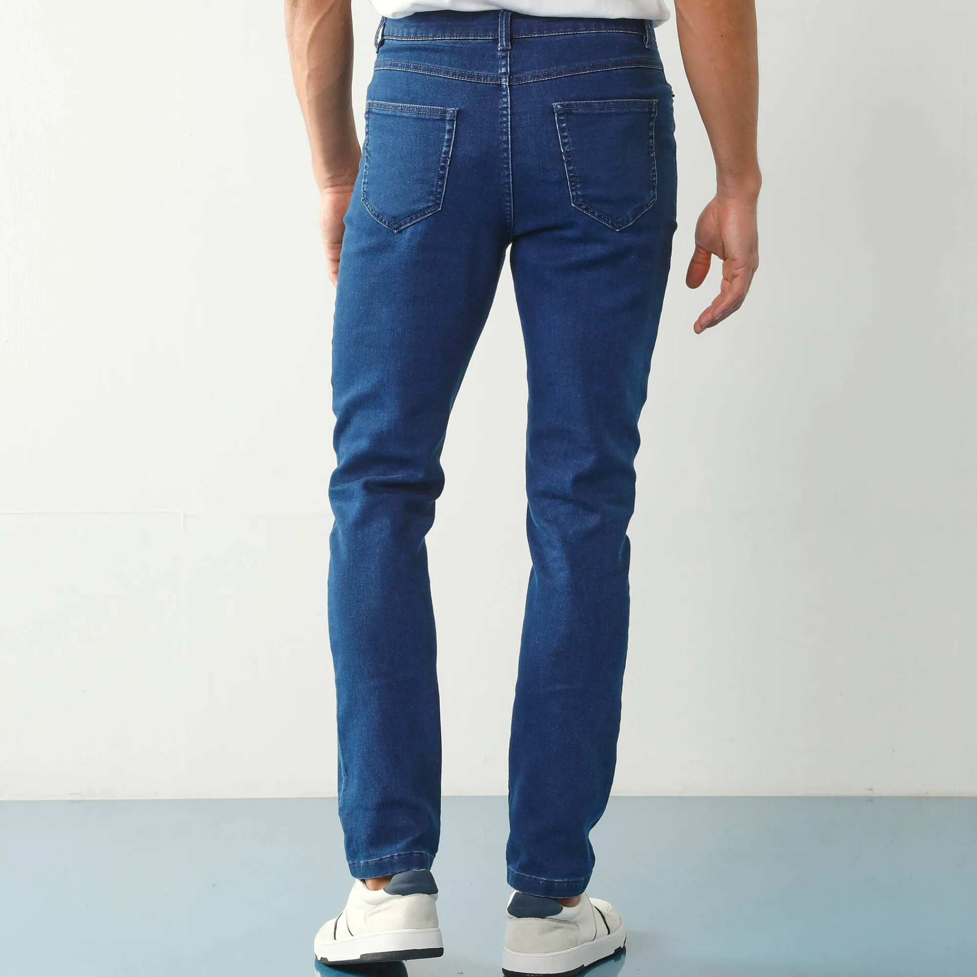 Jeans<Blancheporte Rechte jeans met 5 zakken, ultrastretch denim - L32 stone
