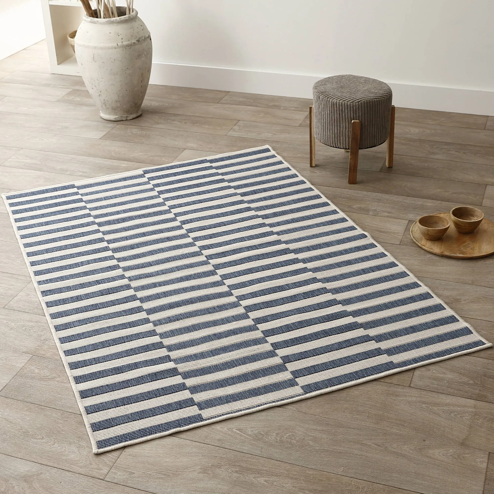 Tapijt<Blancheporte Rechthoekig tapijt met strepen blauw