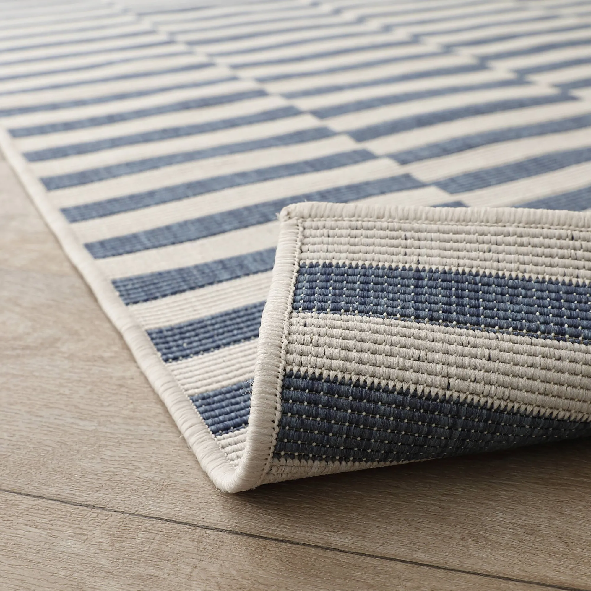 Tapijt<Blancheporte Rechthoekig tapijt met strepen blauw