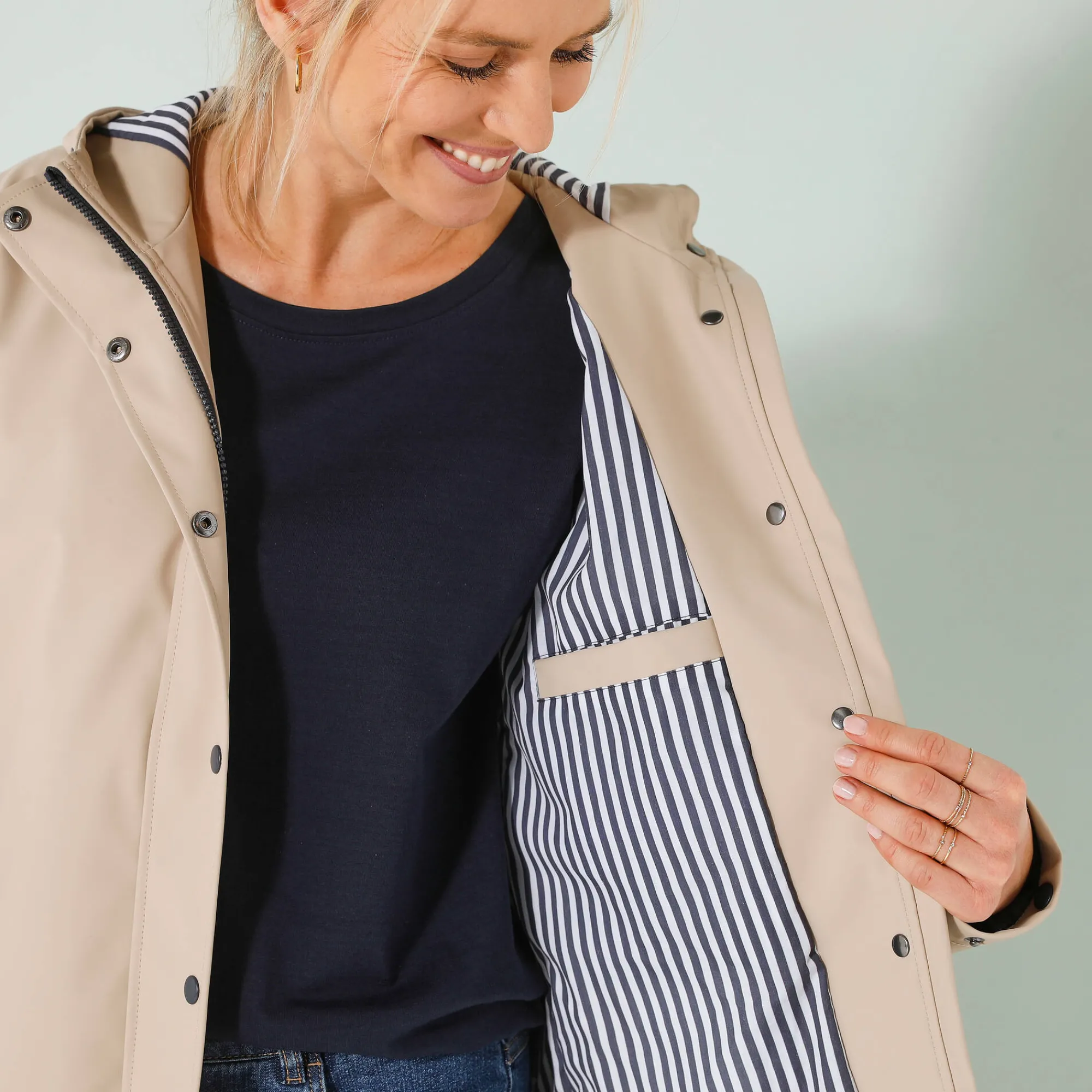 Jas En Mantel<Blancheporte Regenjas met kap beige