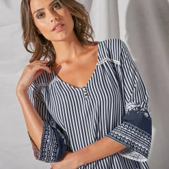Bloes En Tuniek<Blancheporte Ruime, bedrukte bloes met 3/4-pagodemouwen indigo / ecru