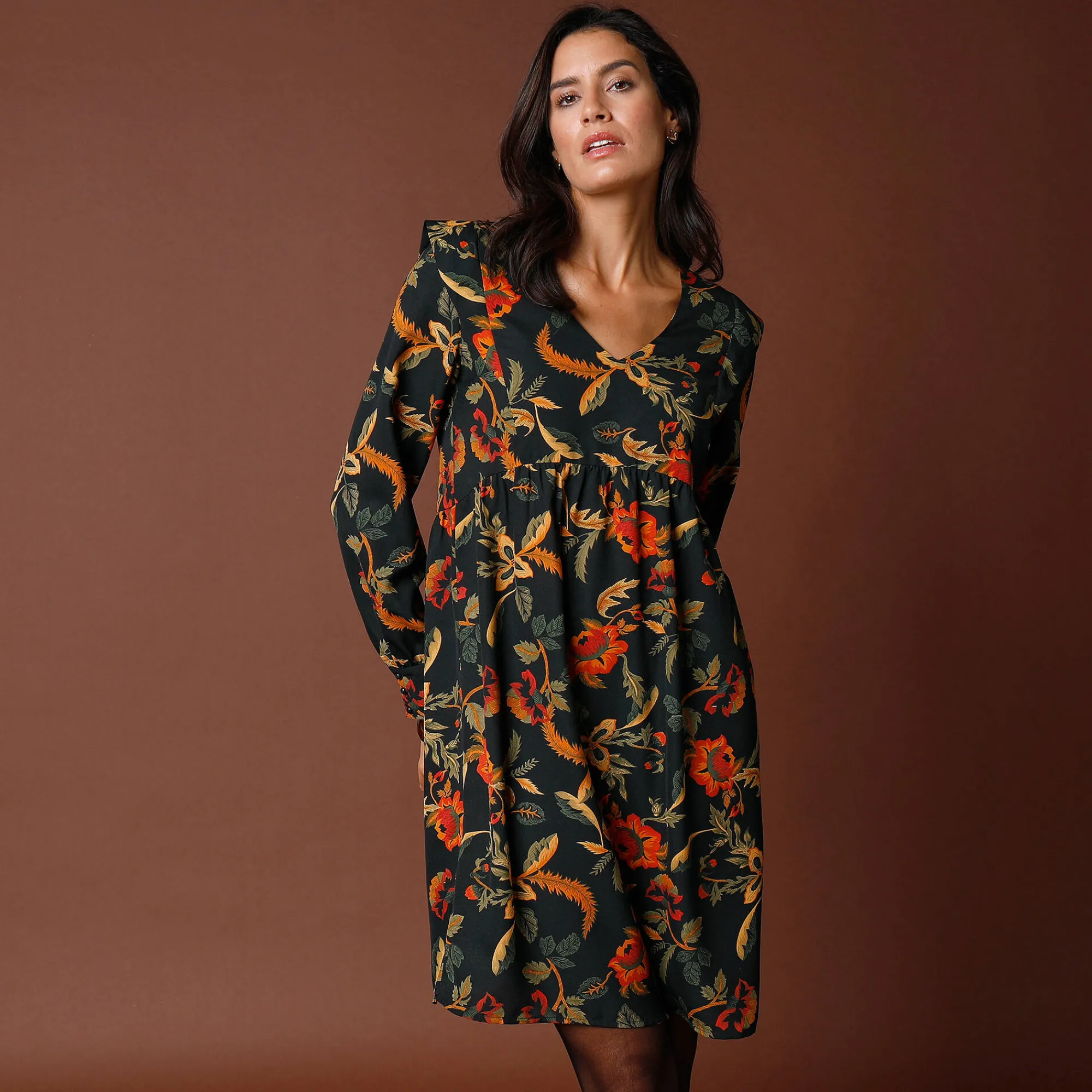 Feestoutfits Dames|Jurk<Blancheporte Ruime, bedrukte jurk zwart / bronskleur