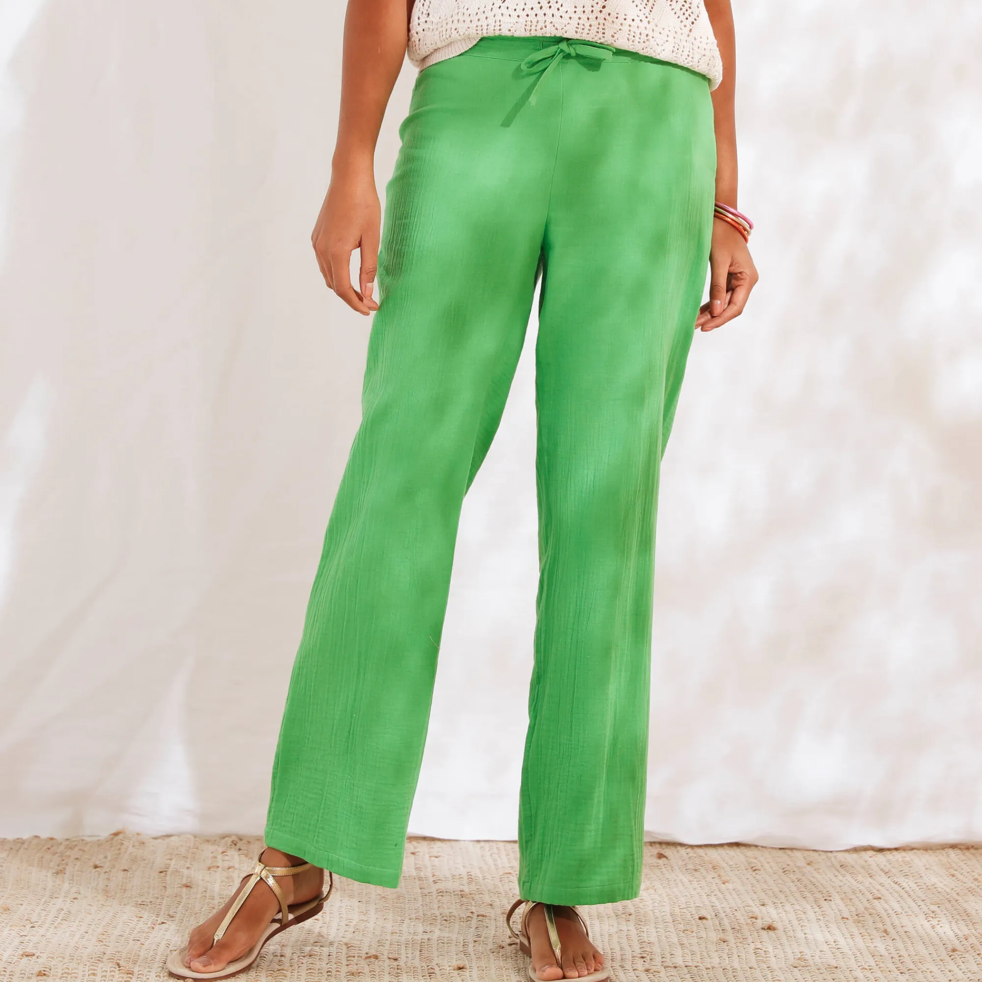 Broek<Blancheporte Ruime, rechte broek, in katoengaas groen