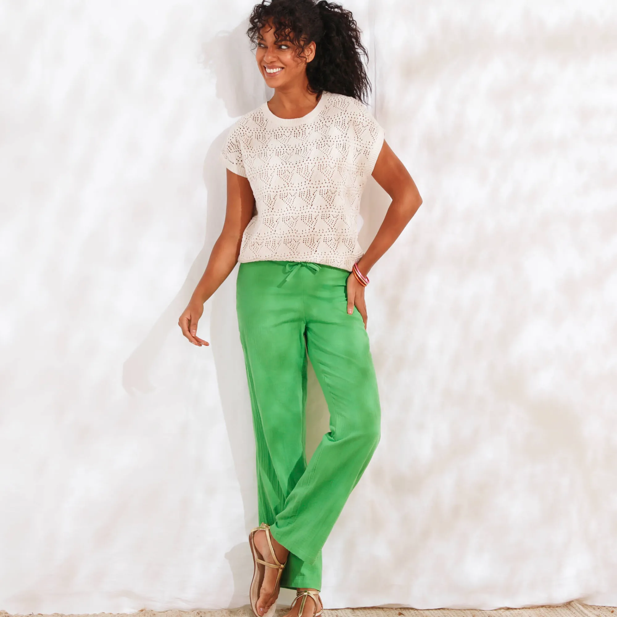 Broek<Blancheporte Ruime, rechte broek, in katoengaas groen