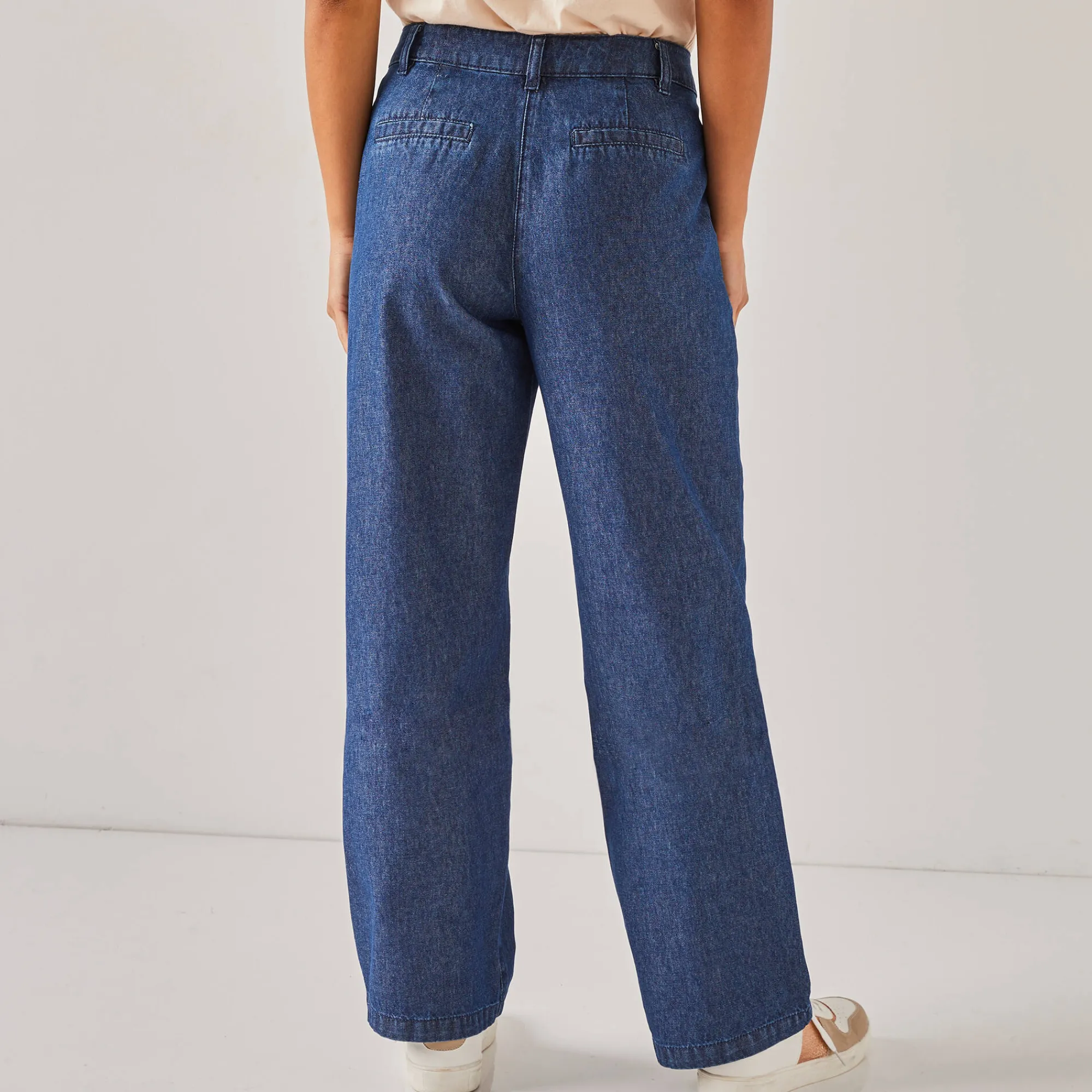 Jeans<Blancheporte Ruime, rechte jeans, speciaal voor kleine lengtes stone