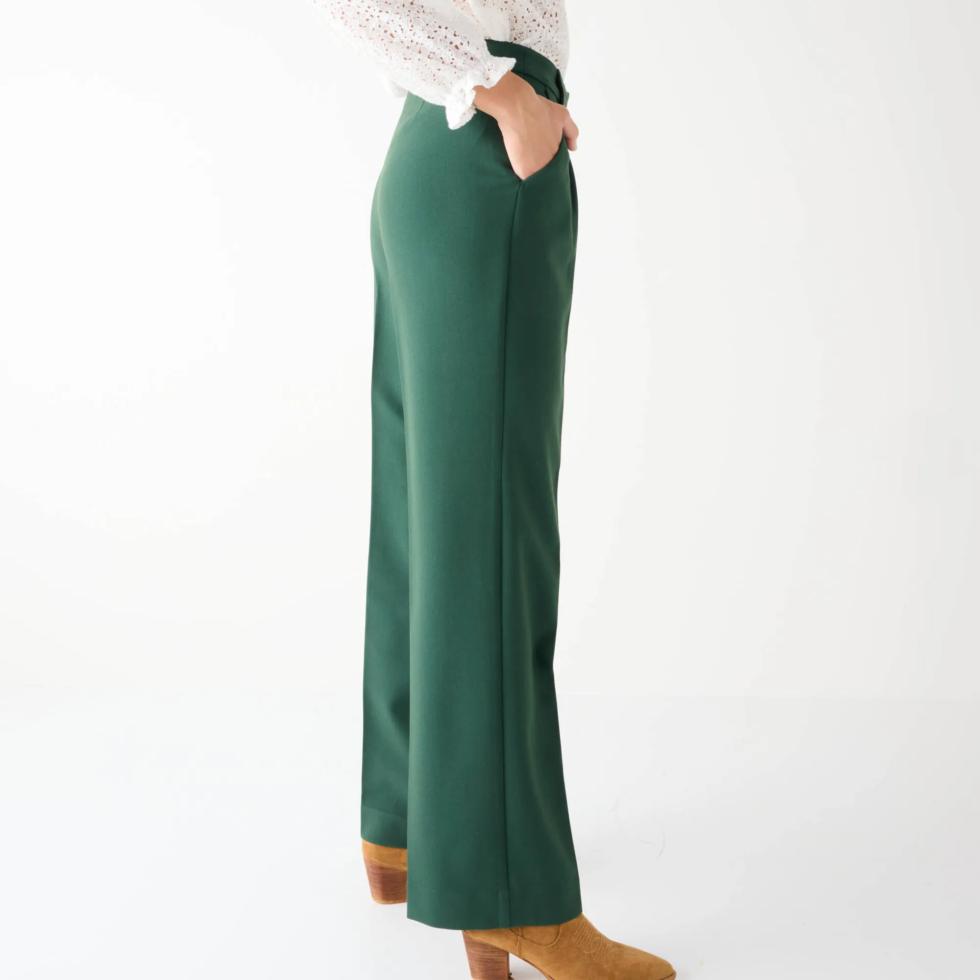 Broek<Blancheporte Ruime, soepele broek dennengroen