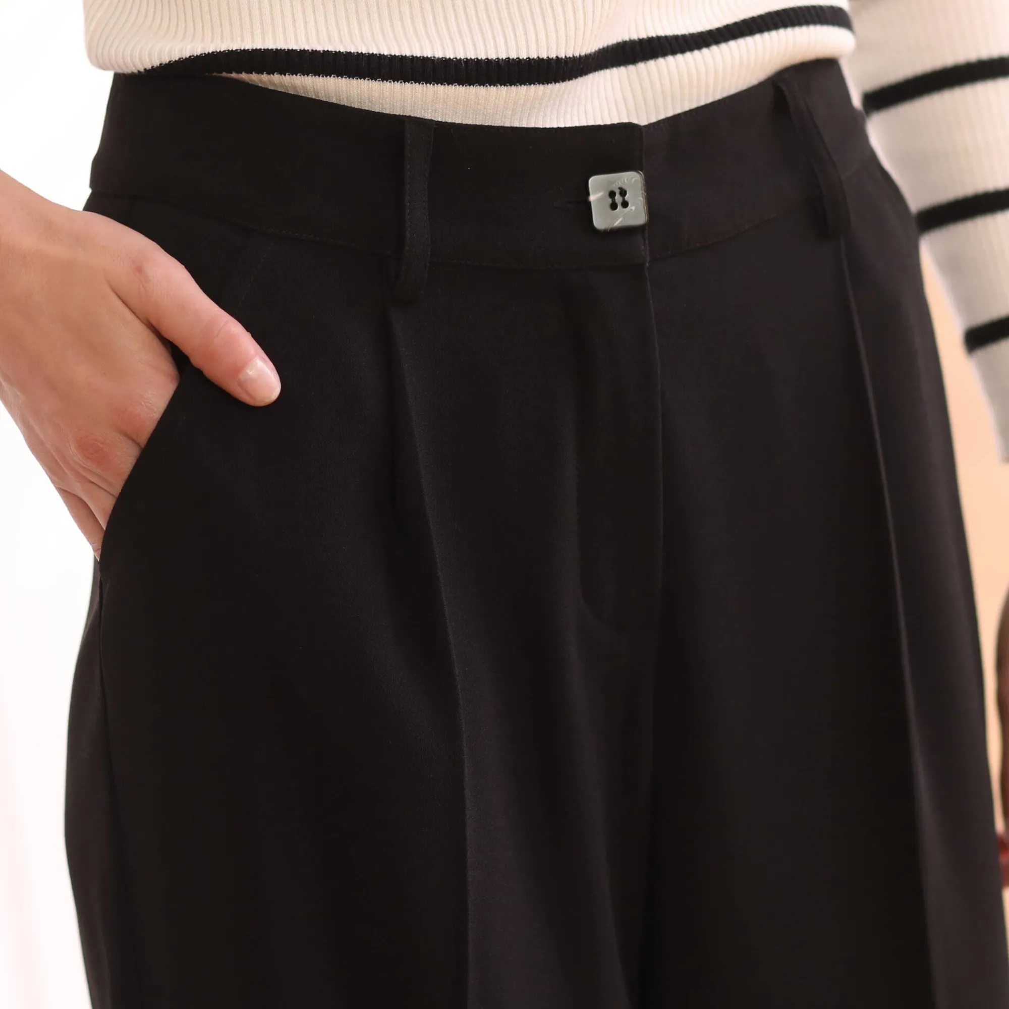 Broek<Blancheporte Ruime, soepele broek zwart