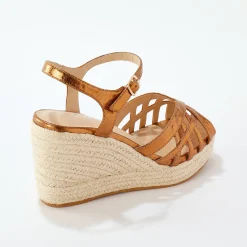 Sandalen En Espadrilles|Schoenen<Blancheporte Sandalen met sleehak en gekruiste riempjes bronskleur
