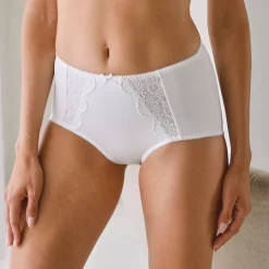 Slip En Shorty<Confidence Lingerie Slip met hoge taille en 'platte buik' effect - Calenca ivoorkleur