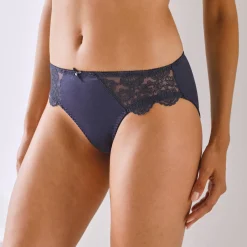 Slip En Shorty<Confidence Lingerie Slip in glanstricot en geborduurde tule - Caprera marine