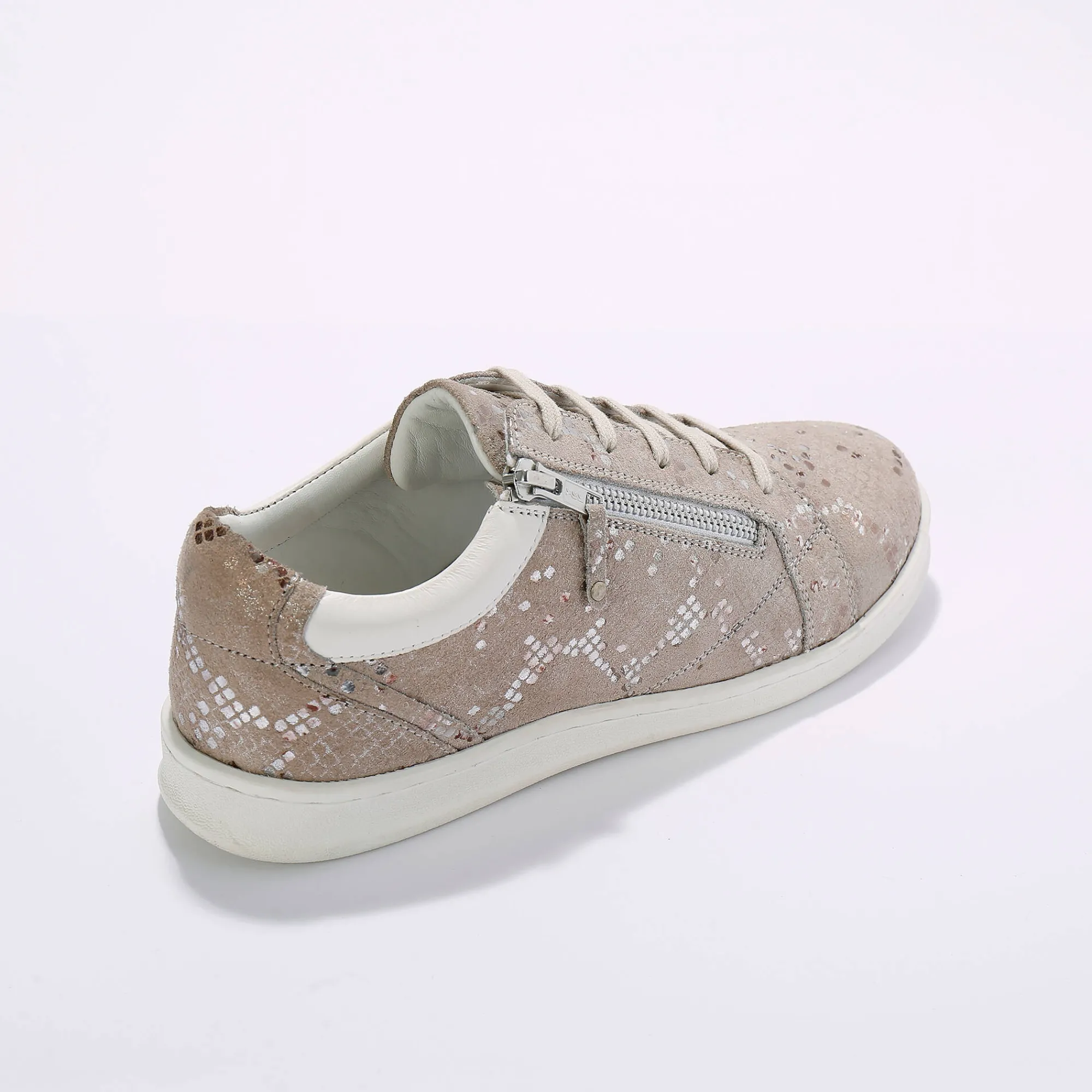 Baskets En Sneakers|Schoenen<Blancheporte Sneakers met rits, in geperforeerd leer GLANZEND BEIGE
