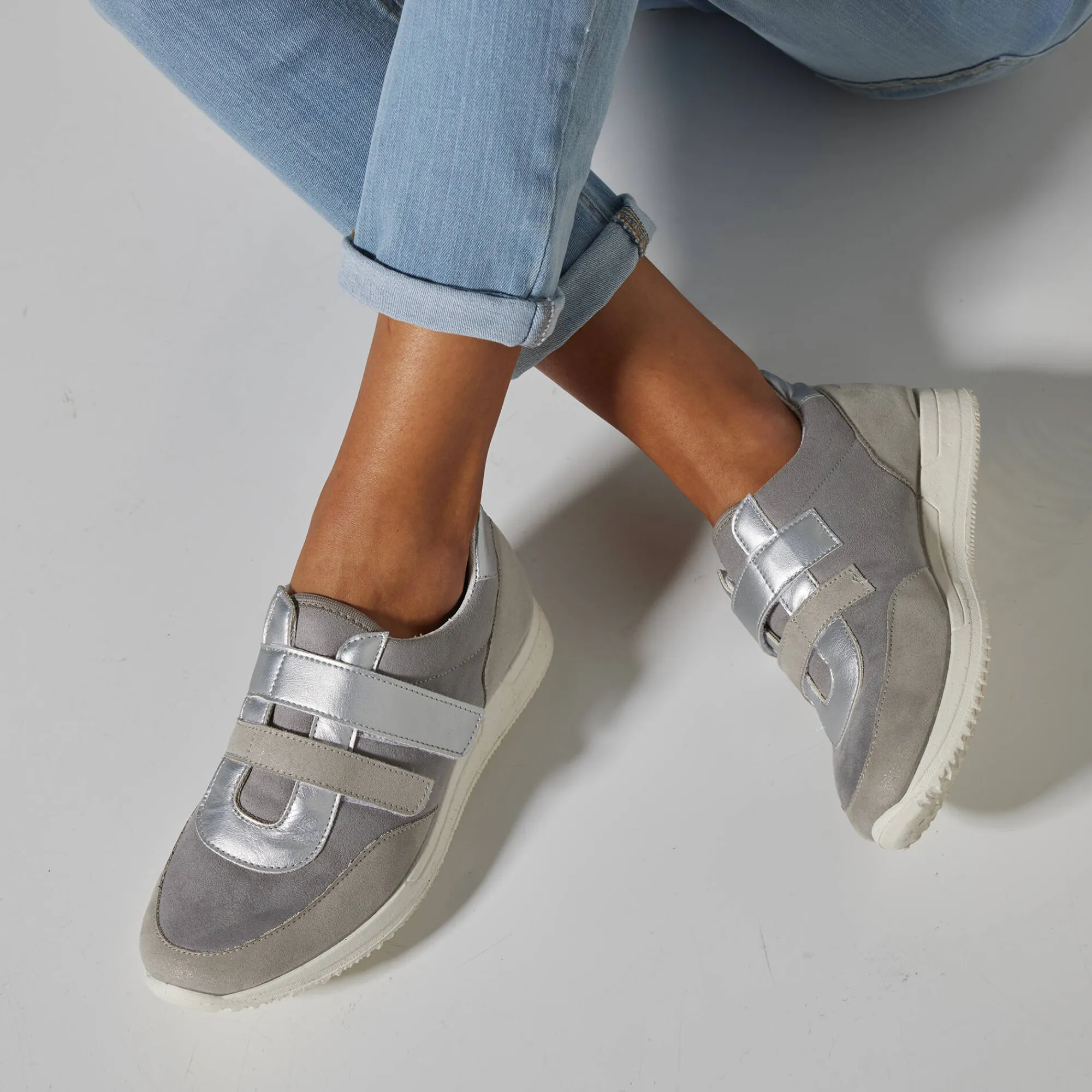 Baskets En Sneakers|Schoenen<Blancheporte Sneakers met scratchsluiting, in rekbaar materiaal, speciaal voor gevoelige voeten grijs
