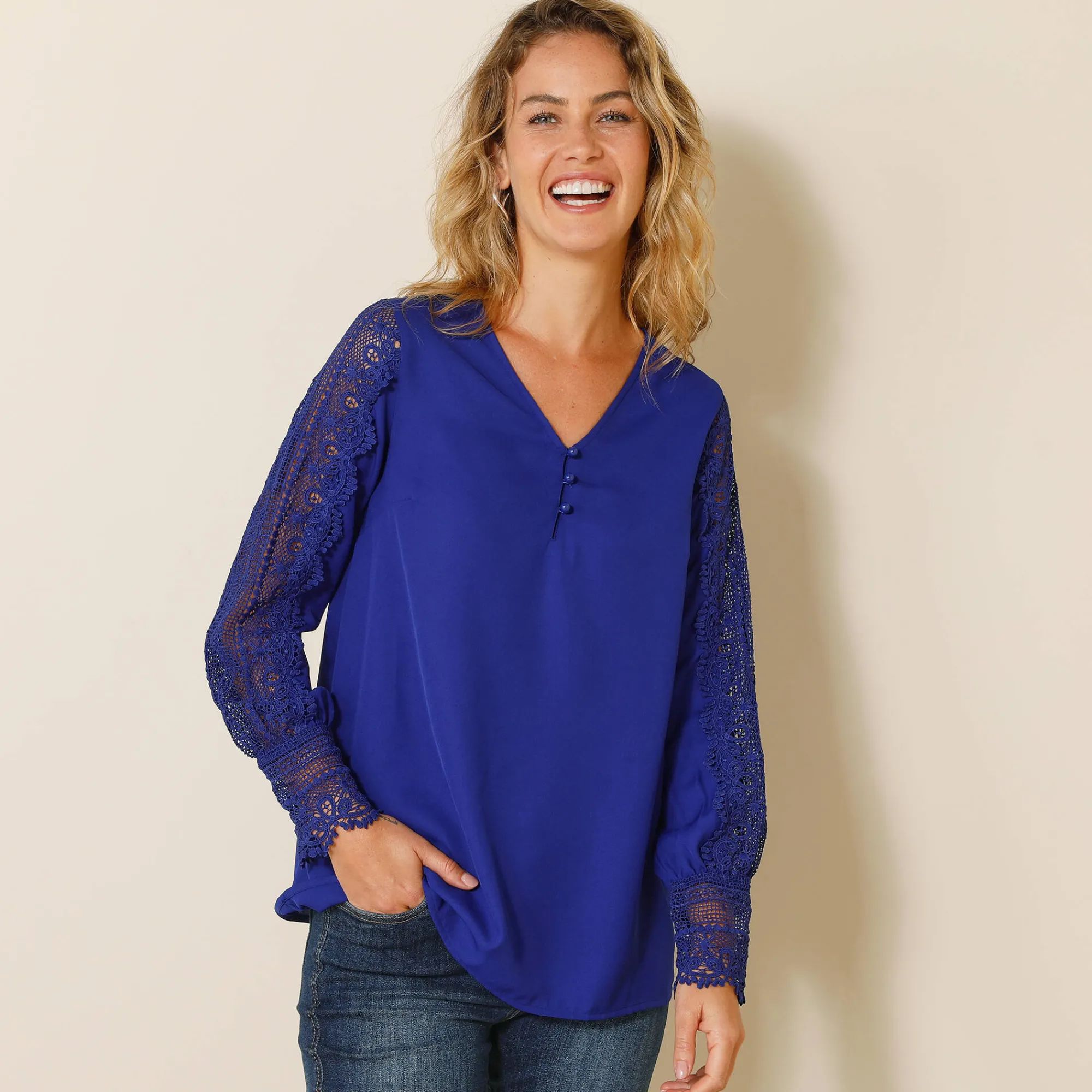 Feestoutfits Dames|Bloes En Tuniek<Blancheporte Soepele bloes met V-hals en lange mouwen, in macramé felblauw