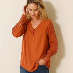 Feestoutfits Dames|Bloes En Tuniek<Blancheporte Soepele bloes met V-hals en lange mouwen, in macramé karamel