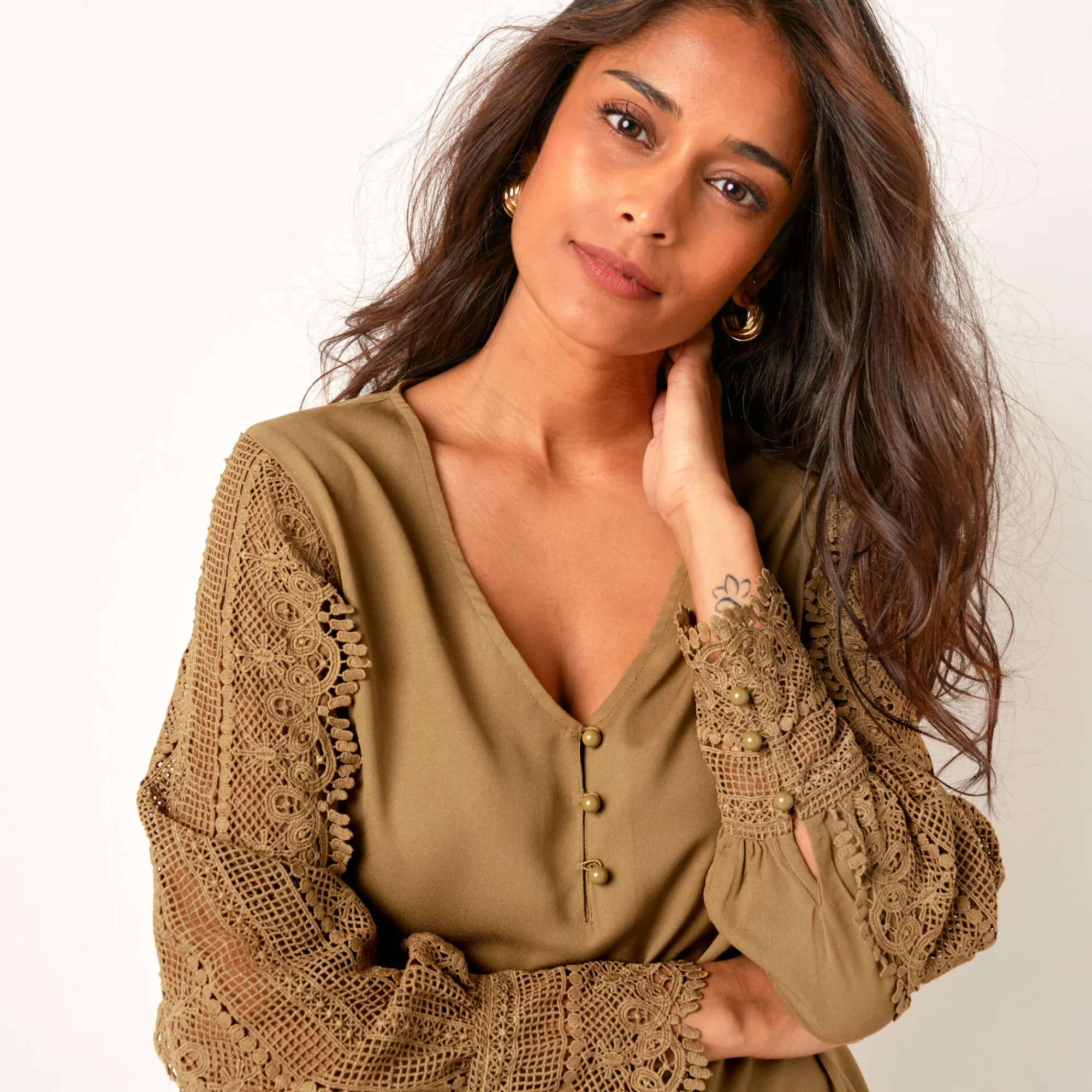 Feestoutfits Dames|Bloes En Tuniek<Blancheporte Soepele bloes met V-hals en lange mouwen, in macramé bronskleur