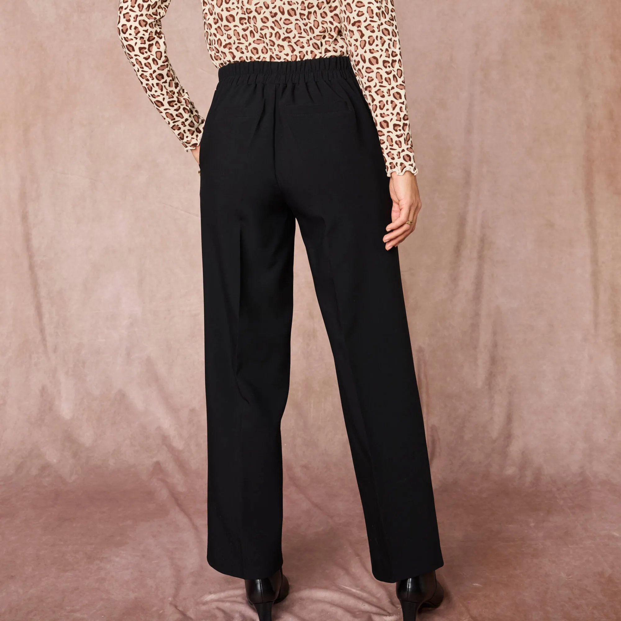 Broek<Blancheporte Soepele broek met knooppandeffect zwart