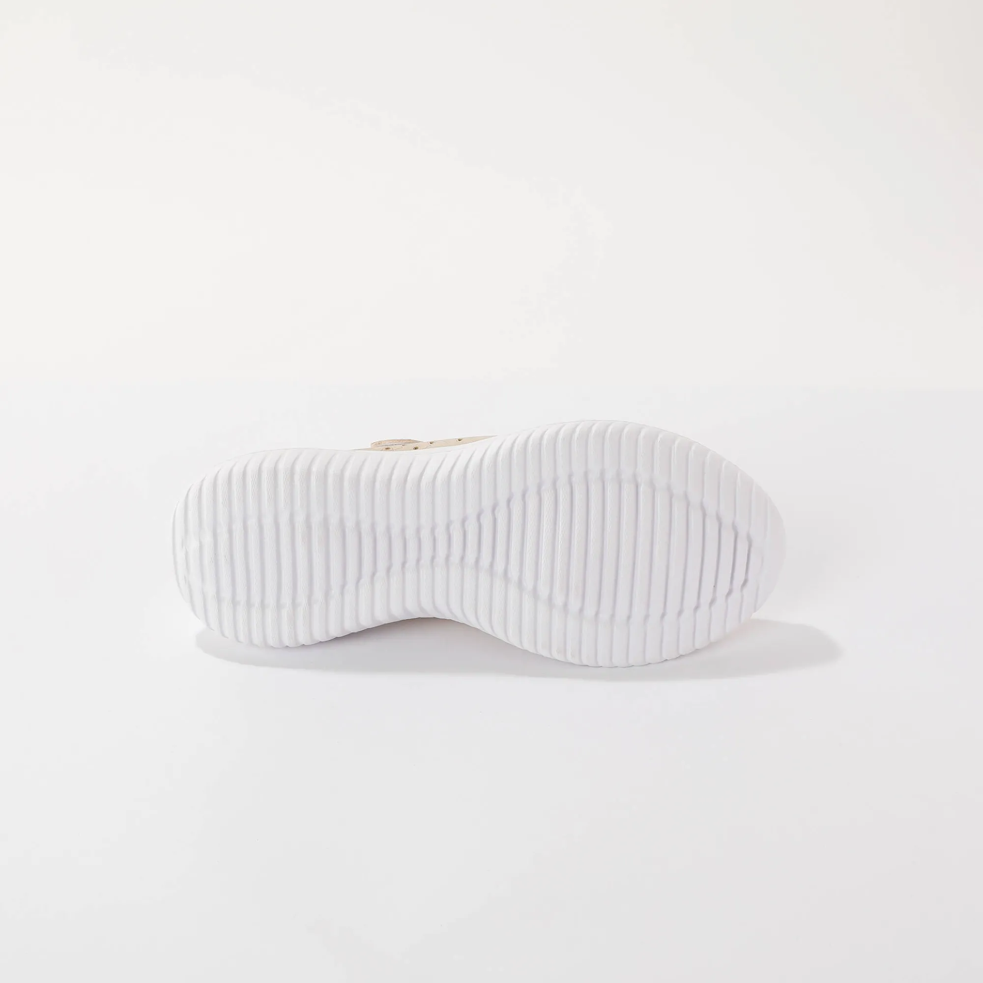 Ballerina's|Schoenen<Blancheporte Soepele schoenen met riempjes en ajour beige
