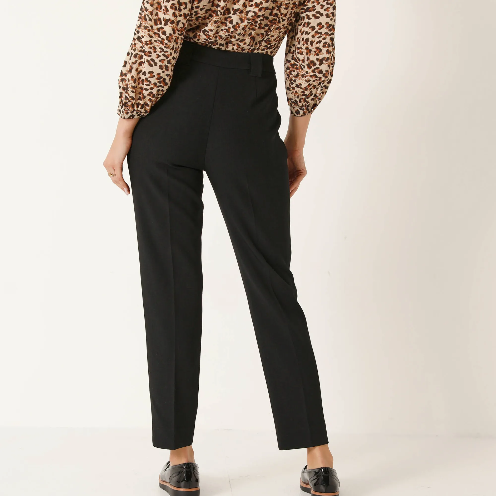 Broek<Blancheporte Soepele slimbroek zwart